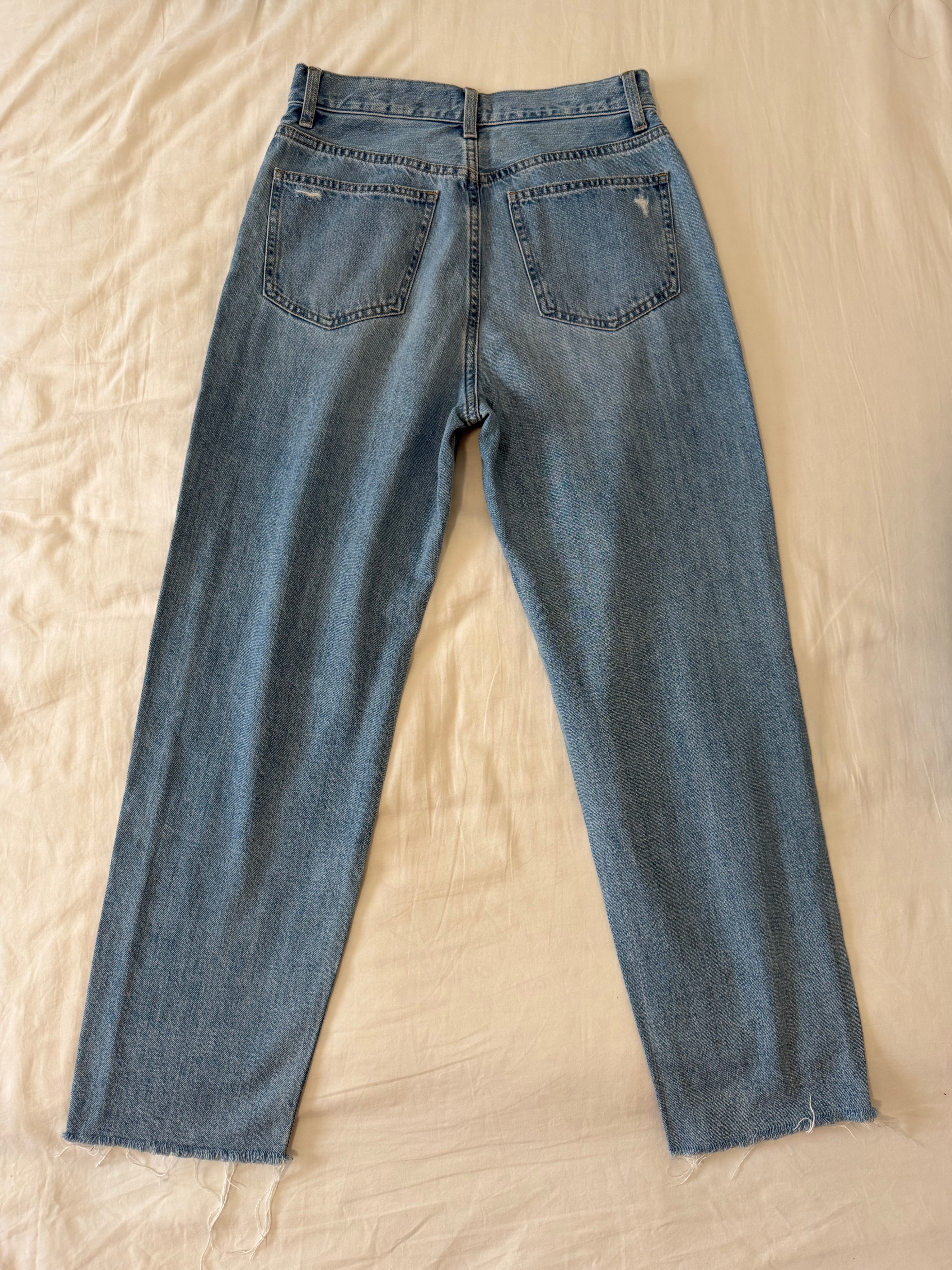 UNIQLO Women’s Light Wash Ripped Jeans – Size 26 - photo 2