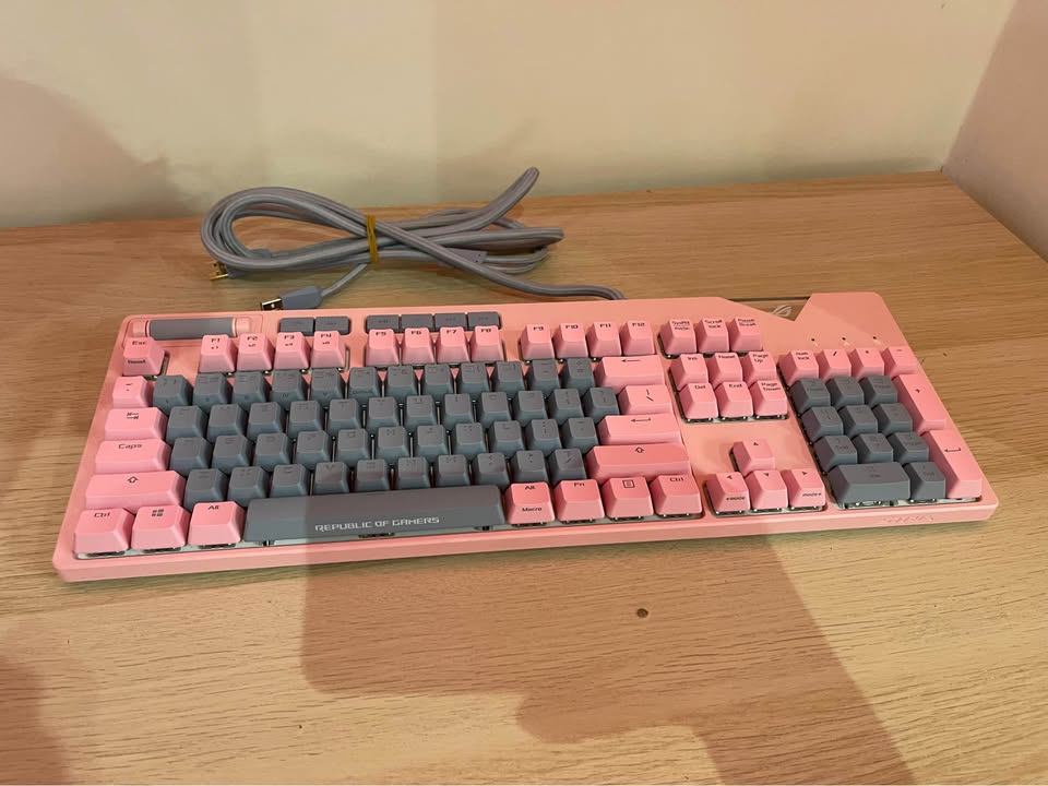 ASUS ROG Strix Pink Gaming Mechanical Keyboard - photo 2