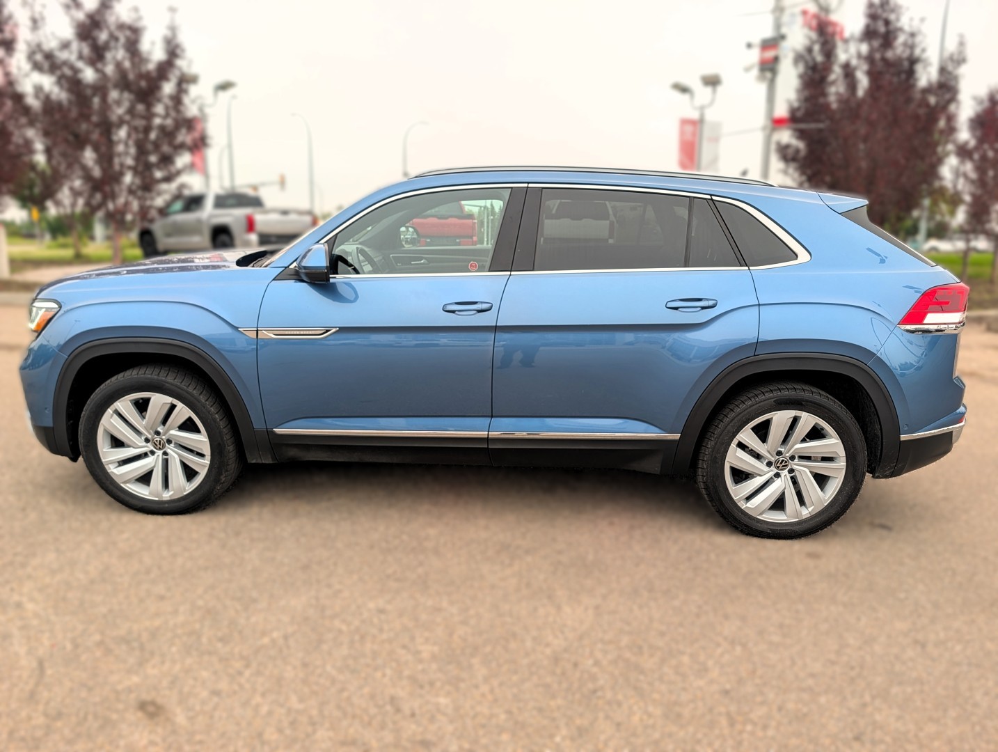 2020 Volkswagen Atlas Cross Sport - photo 2