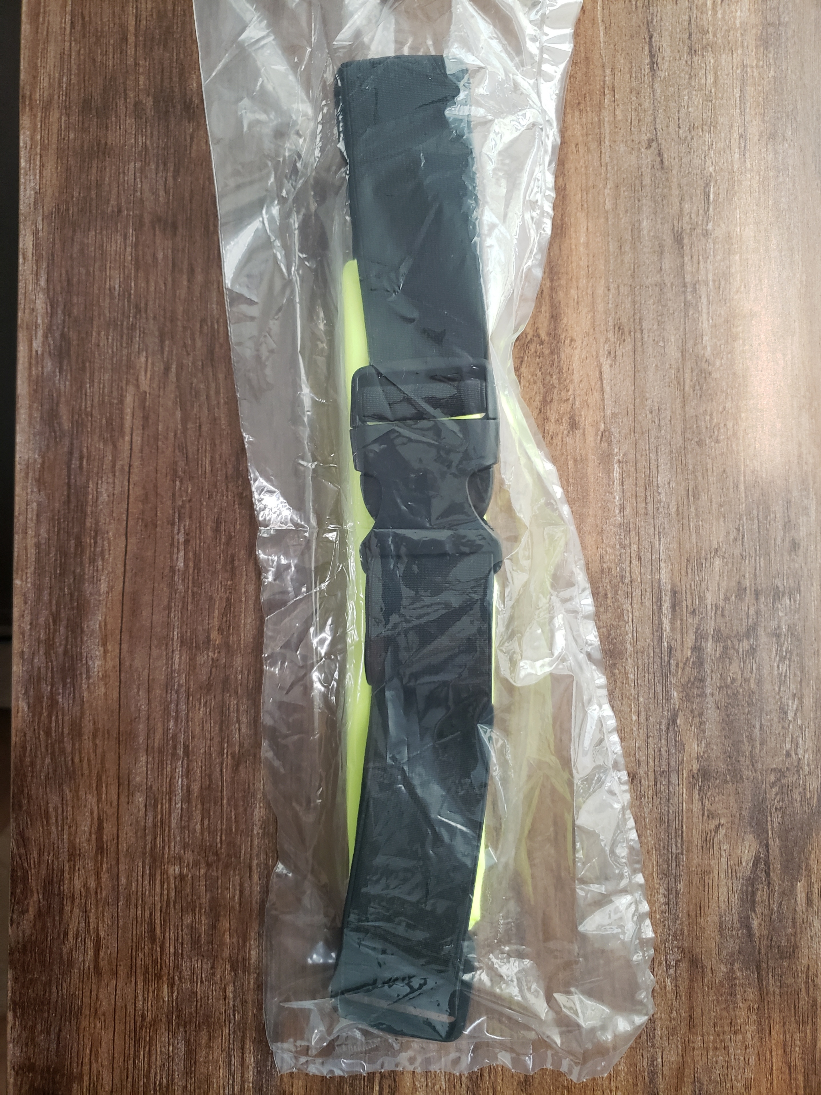Rechargable LED reflective belt with storage - photo 4