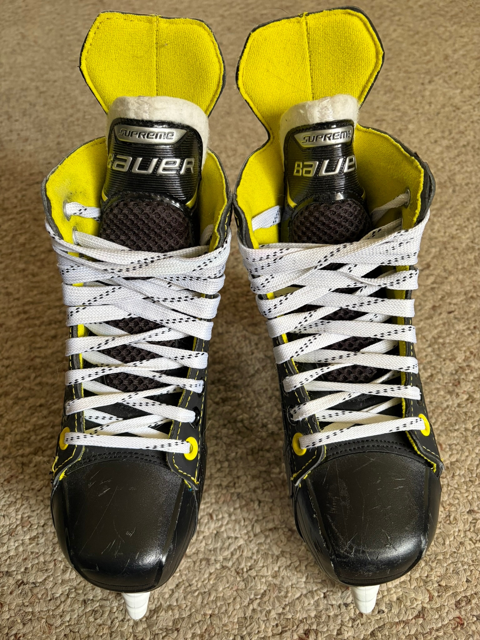 🏒 BAUER SUPREME S35 HOCKEY SKATES — $25 🏒