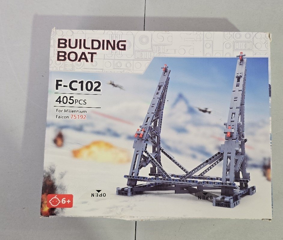 Millennium Falcon Vertical Display Stand for LEGO 75192 - photo 4