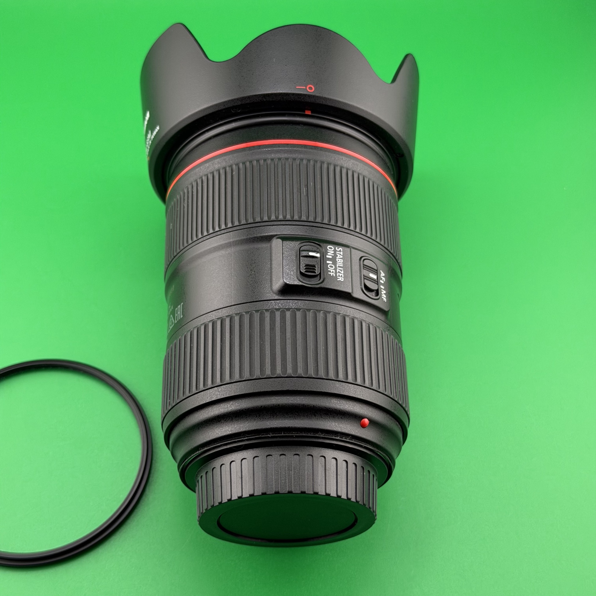 Canon EF 24-105mm f/4 L II IS USM - EF-mount - Like New - photo 4