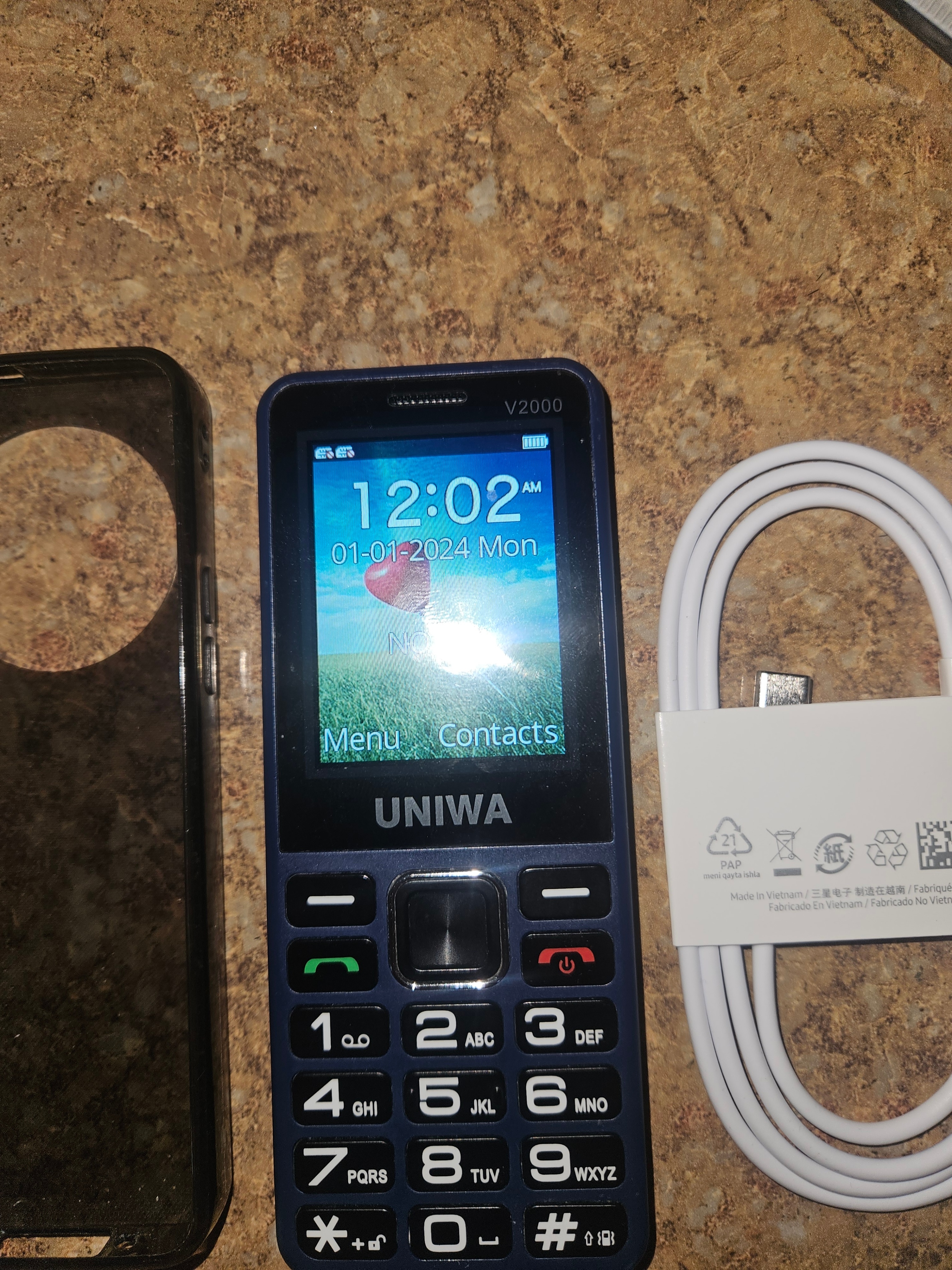 UNIWA 4G LTE BIG BUTTON DUAL NANO SIM PHONE-------PLEASE READ AD