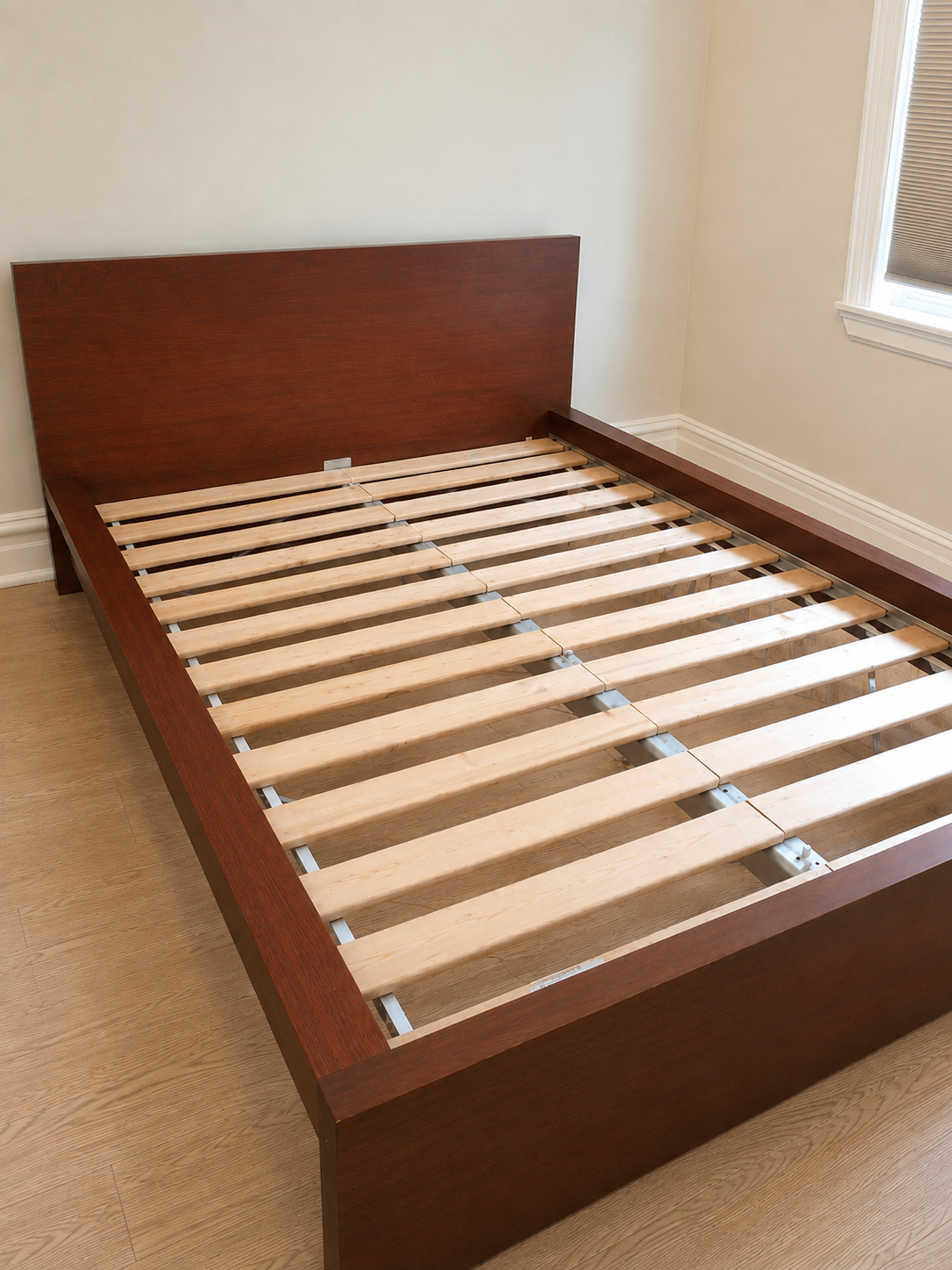 IKEA MALM Queen Bed Frame - photo 4