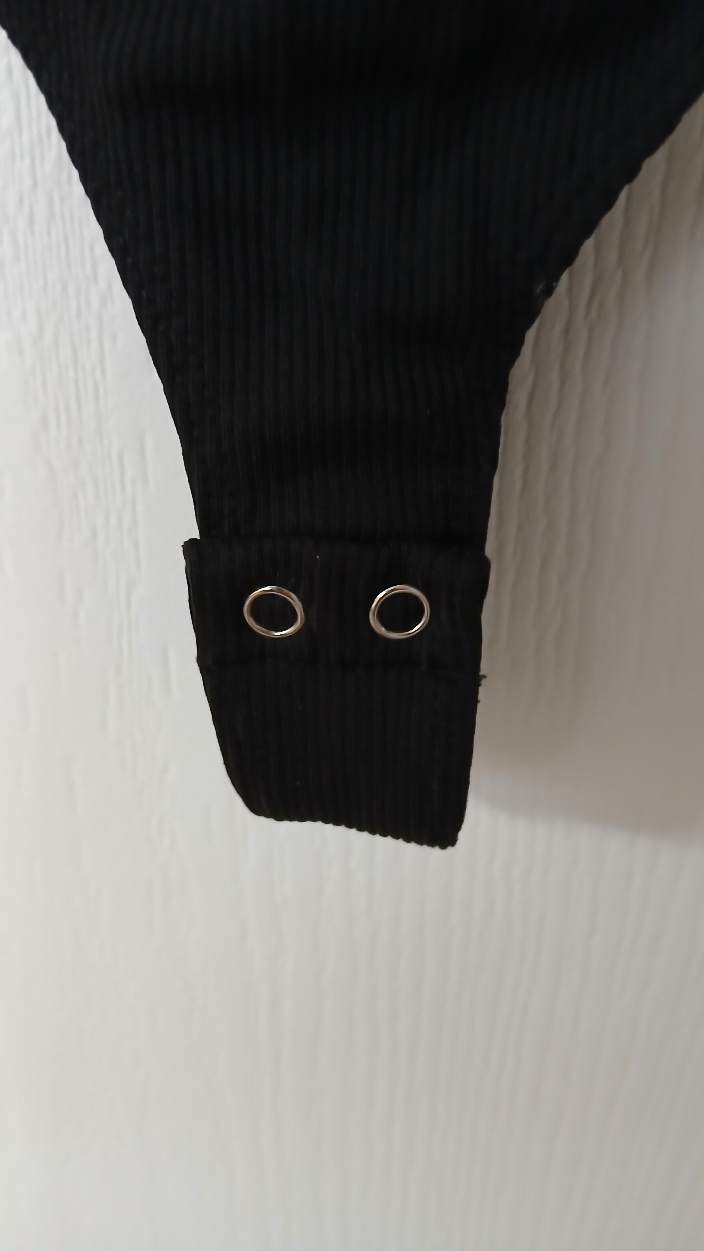 Dynamite Black V-Neck Bodysuit & Grey Denim Skirt - photo 5