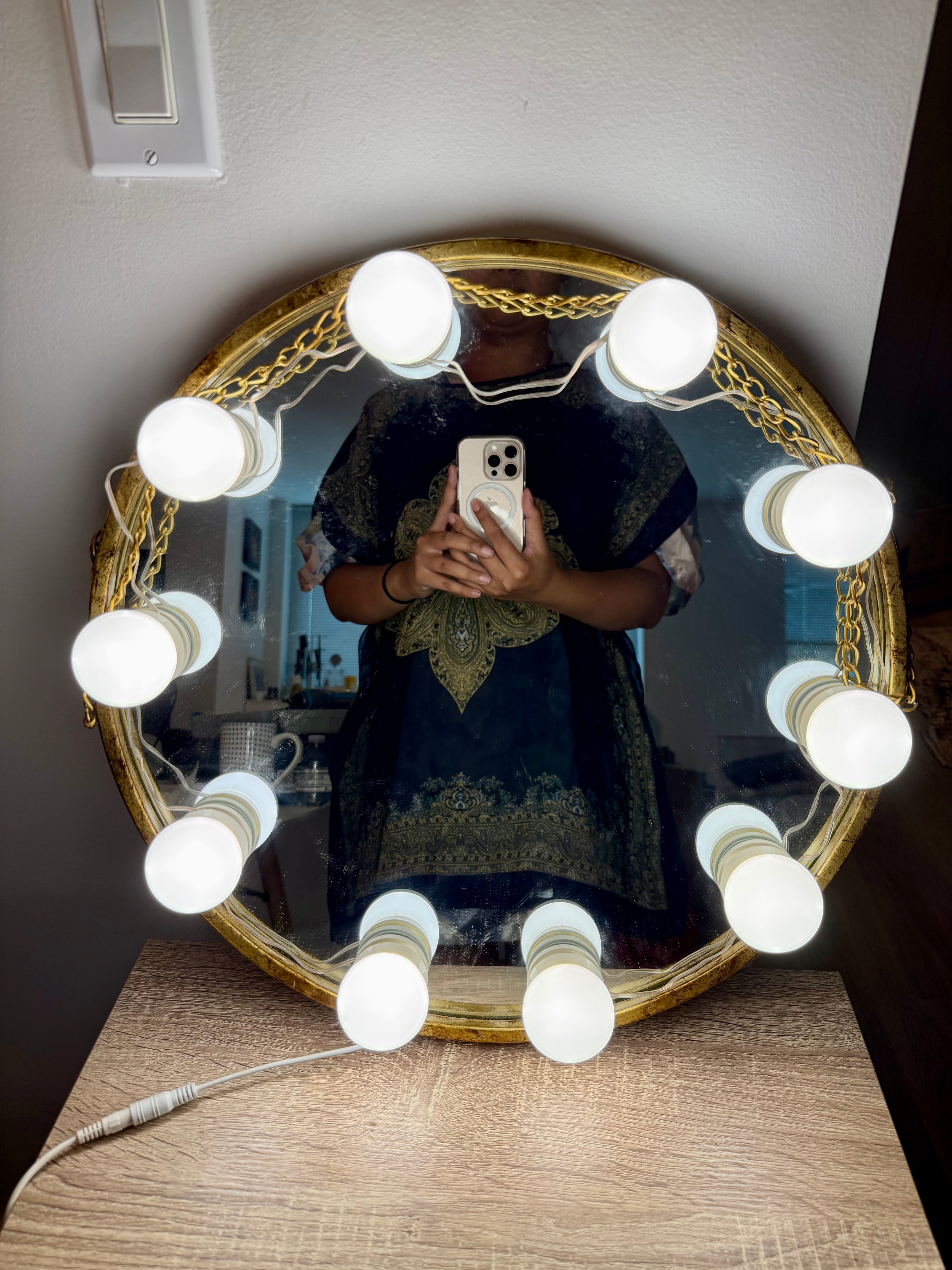 Rustic Round Wall Mirror with LED Vanity Lights