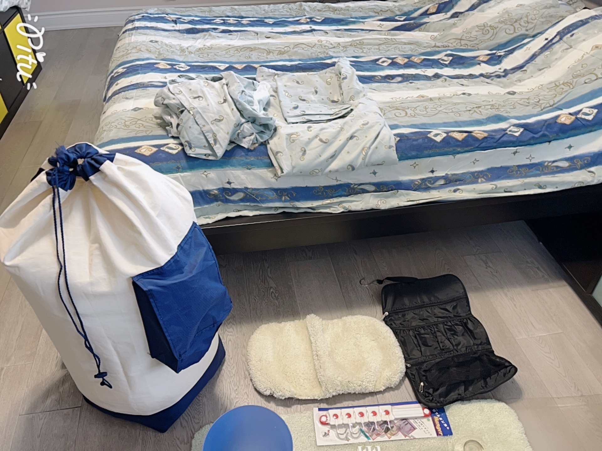 Bedroom, Bathroom & Organization