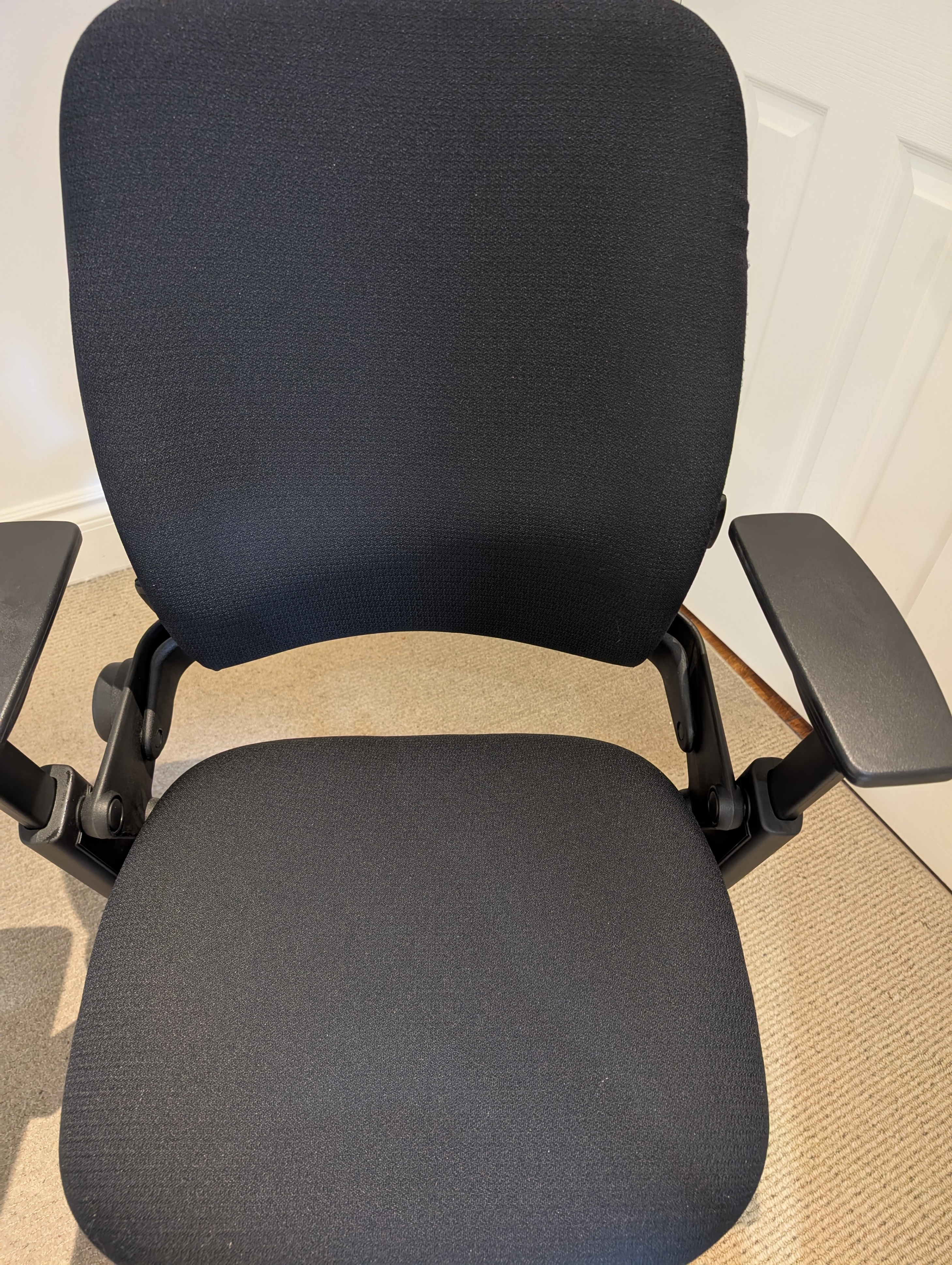 Steelcase Leap V2 Ergonomic Office Chair-Fully Loaded - photo 2