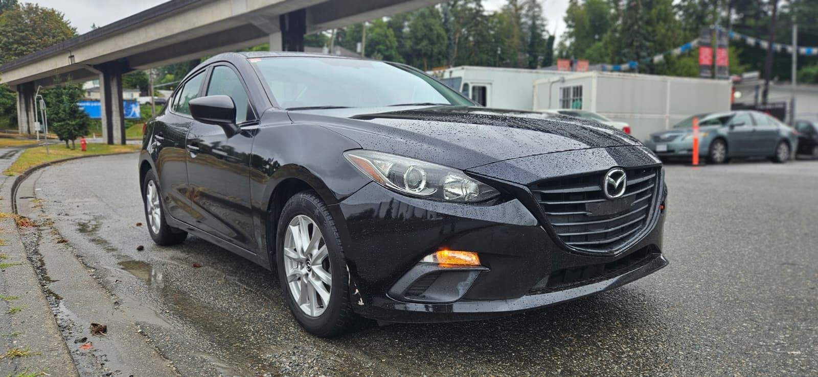 2016 Mazda 3 Sedan Clean Title - photo 4