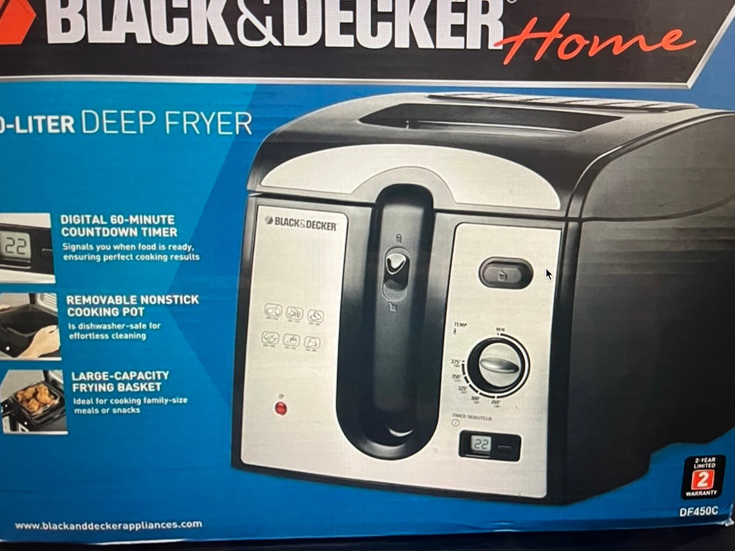 New !! Black & Decker 2 Liter Deep Fryer