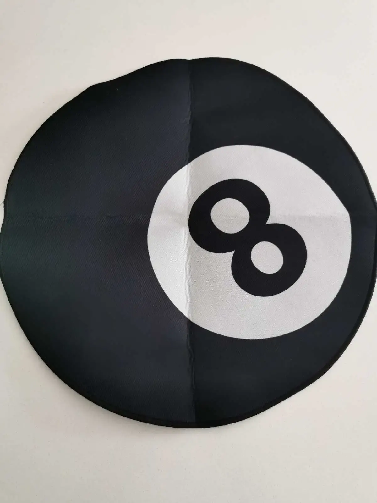 8 Ball Round Mat 23"