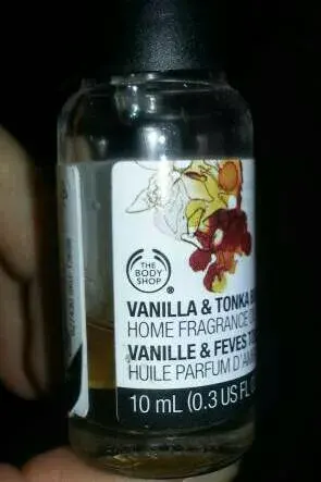 Vanilla And Tonka Bean Diffuser Oil By The Body Shop - photo 3