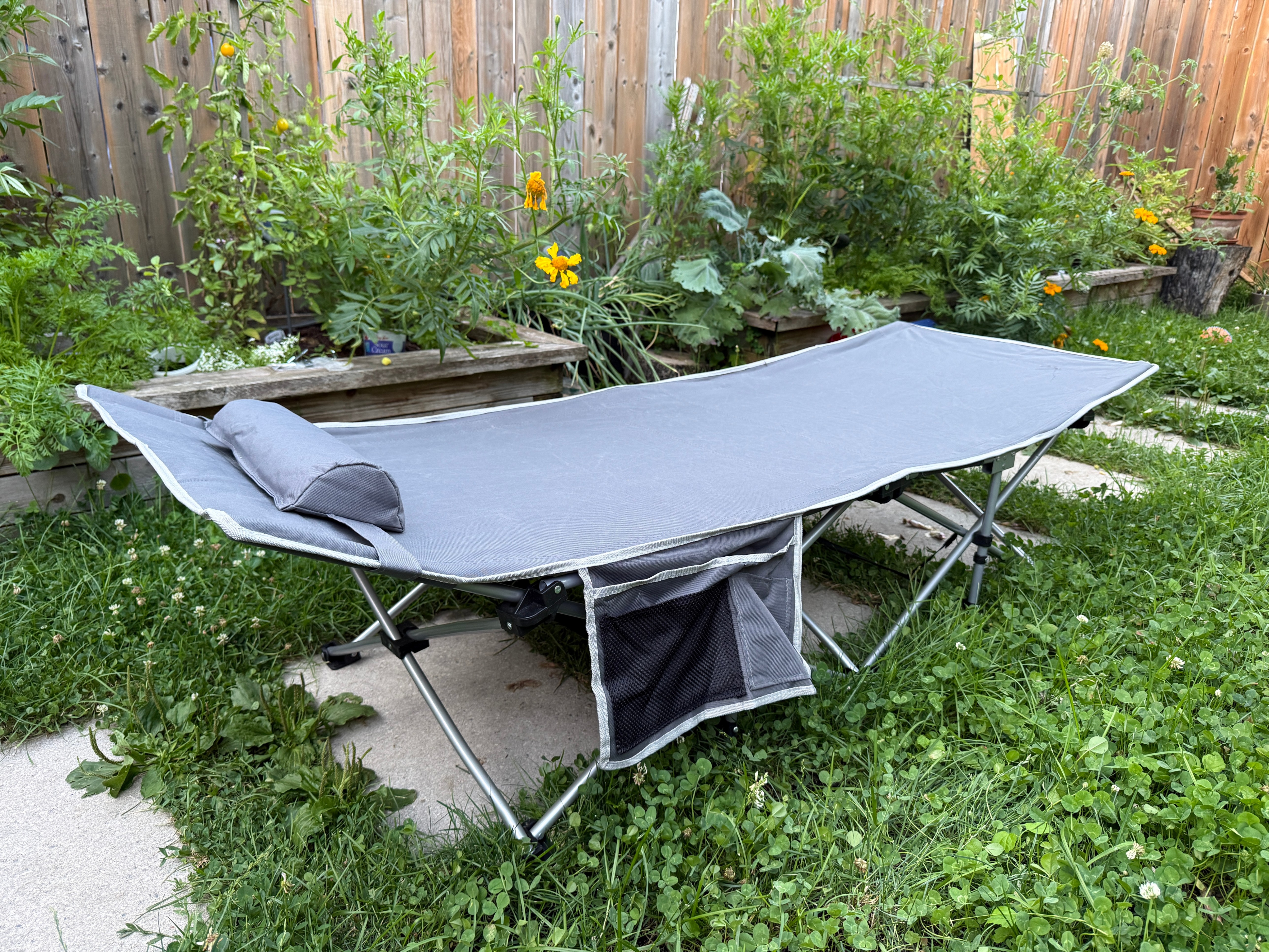 Folding Outdoor Travel Cot - photo 2