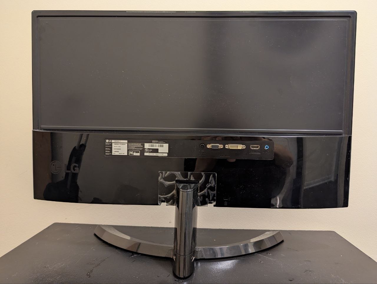 LG IPS LED 27" Monitor - photo 3