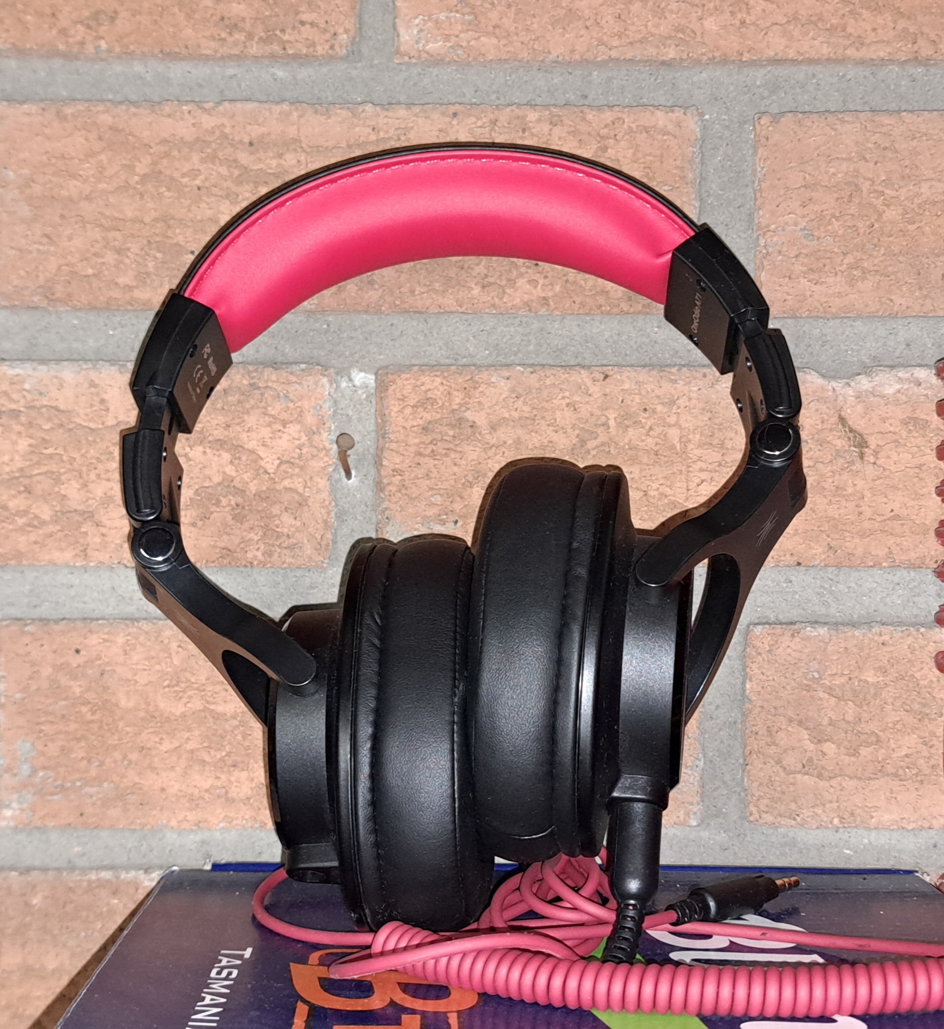 OneOdio A71 Earphones