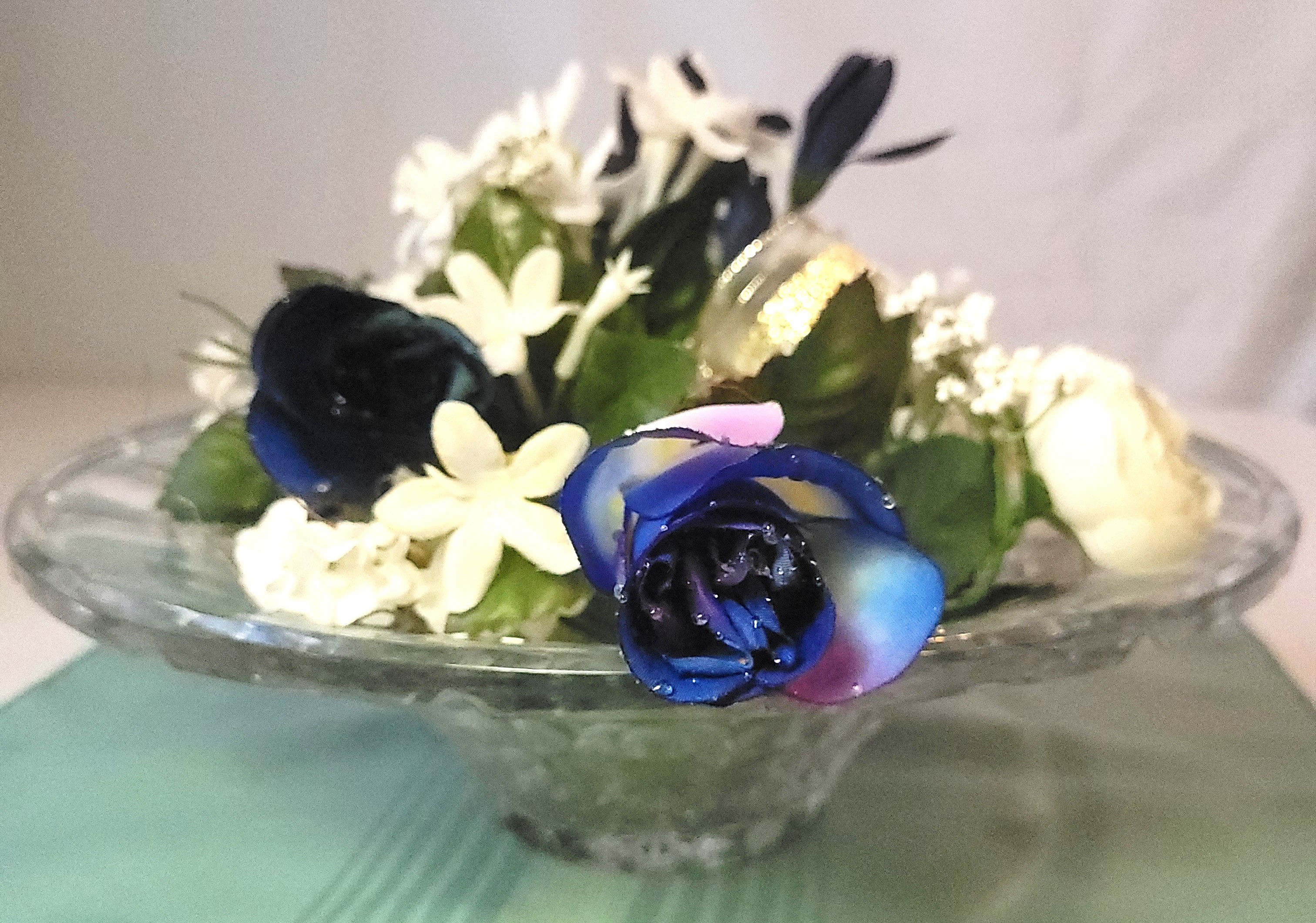 1960s Clear Pressed Glass Bowl Faux Floral Centerpiece - photo 5