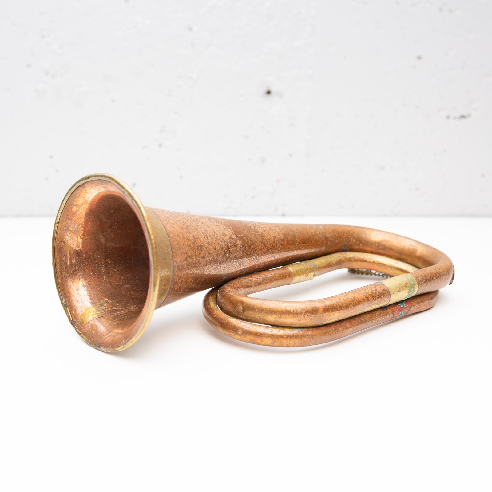 Vintage Copper & Brass Bugle / Decorative Horn - photo 5