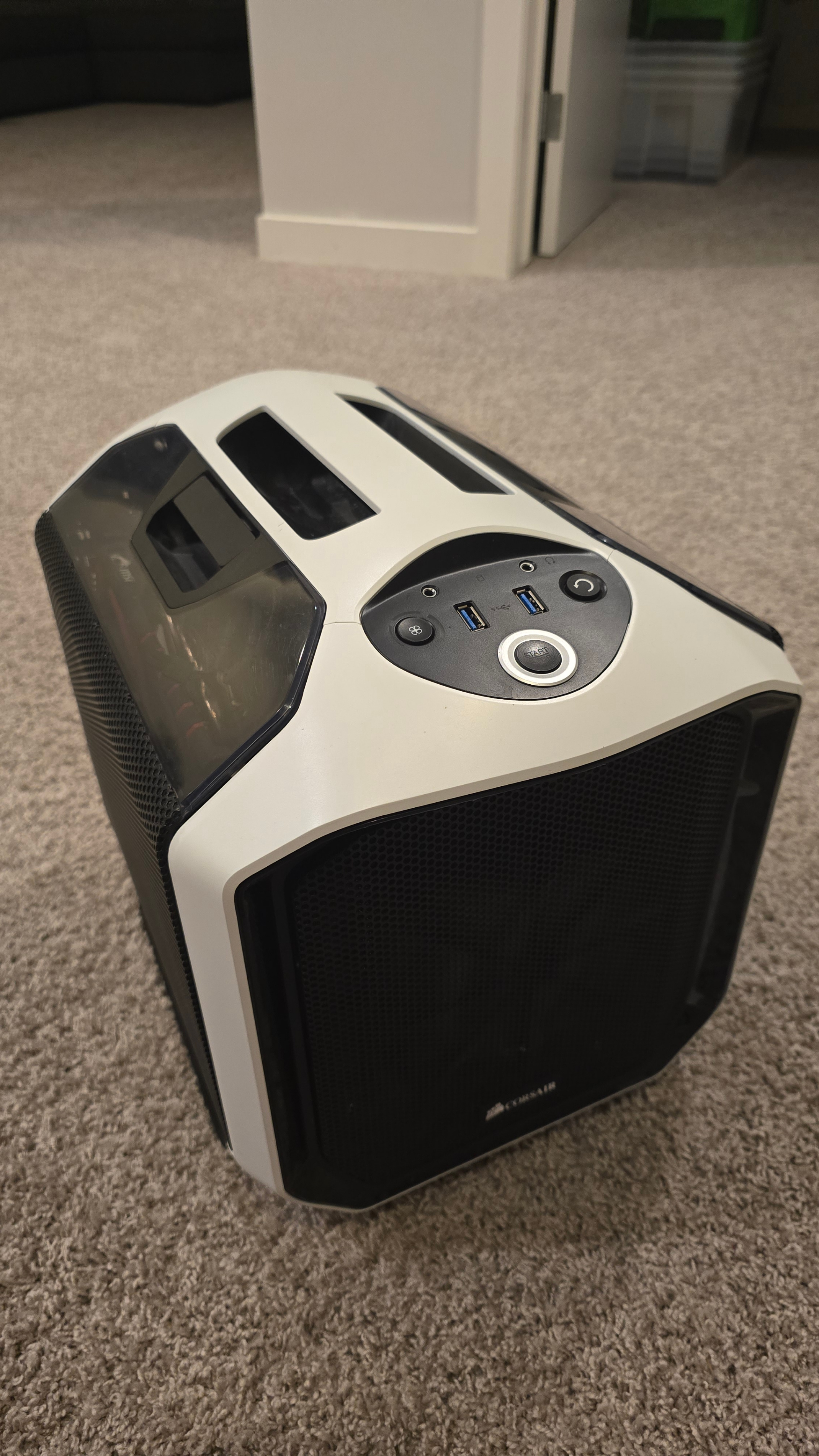 Corsair Graphite Series 380T Portable Mini ITX - CASE