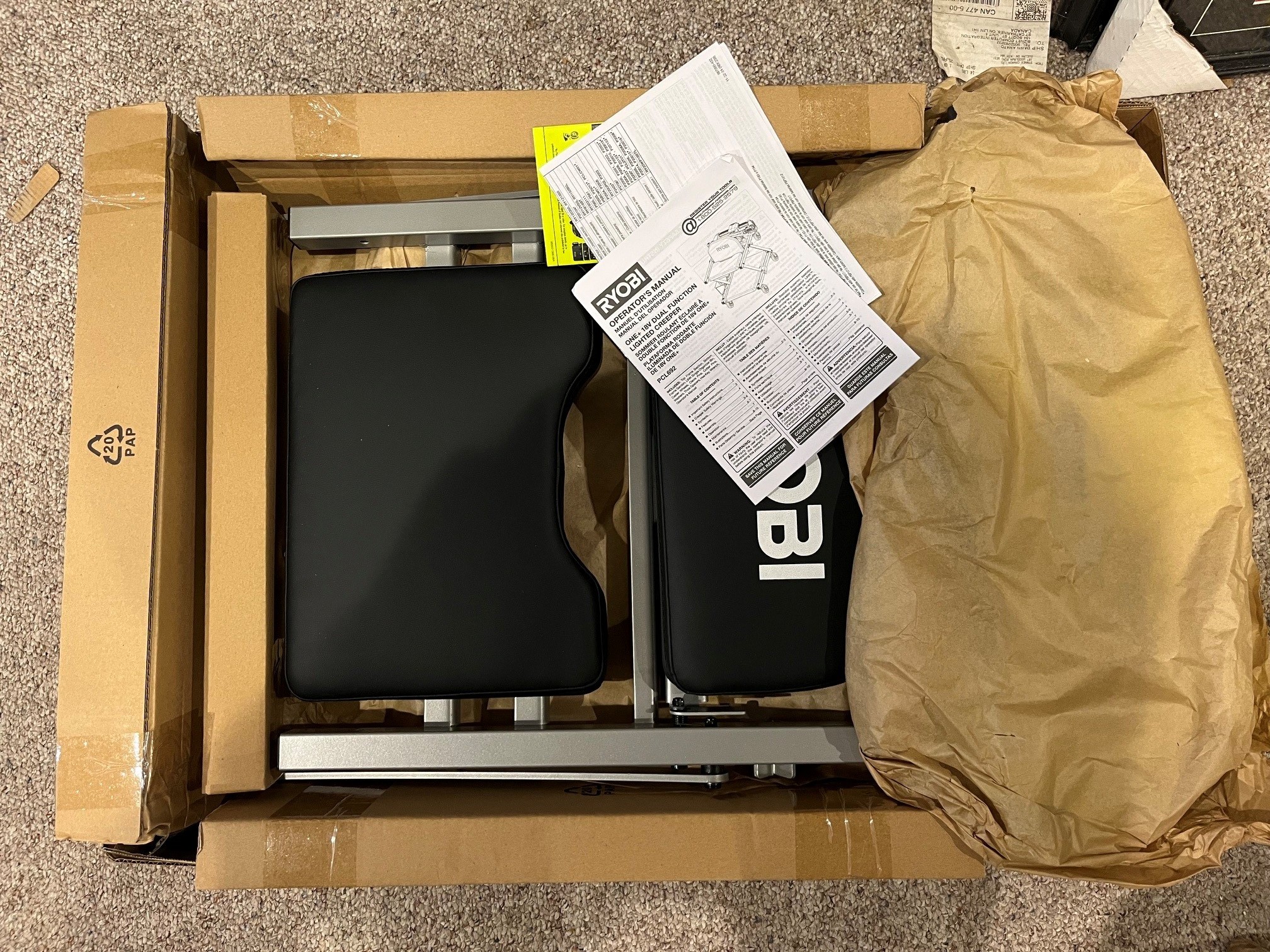 RYOBI Dual Function 400lb Cap. 800 Lumen Lighted Creeper NEW - photo 2