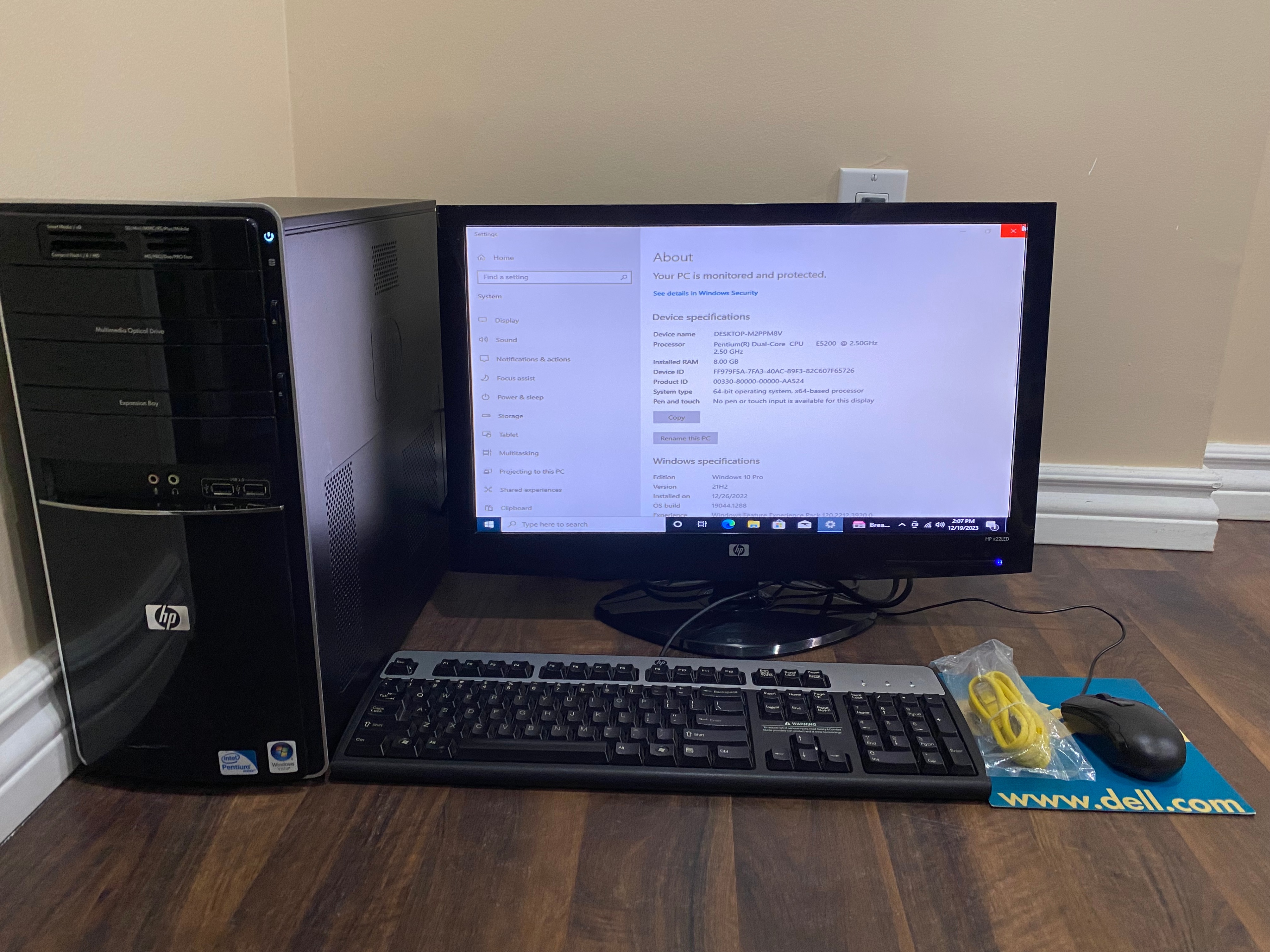 Computer Set with Speakers