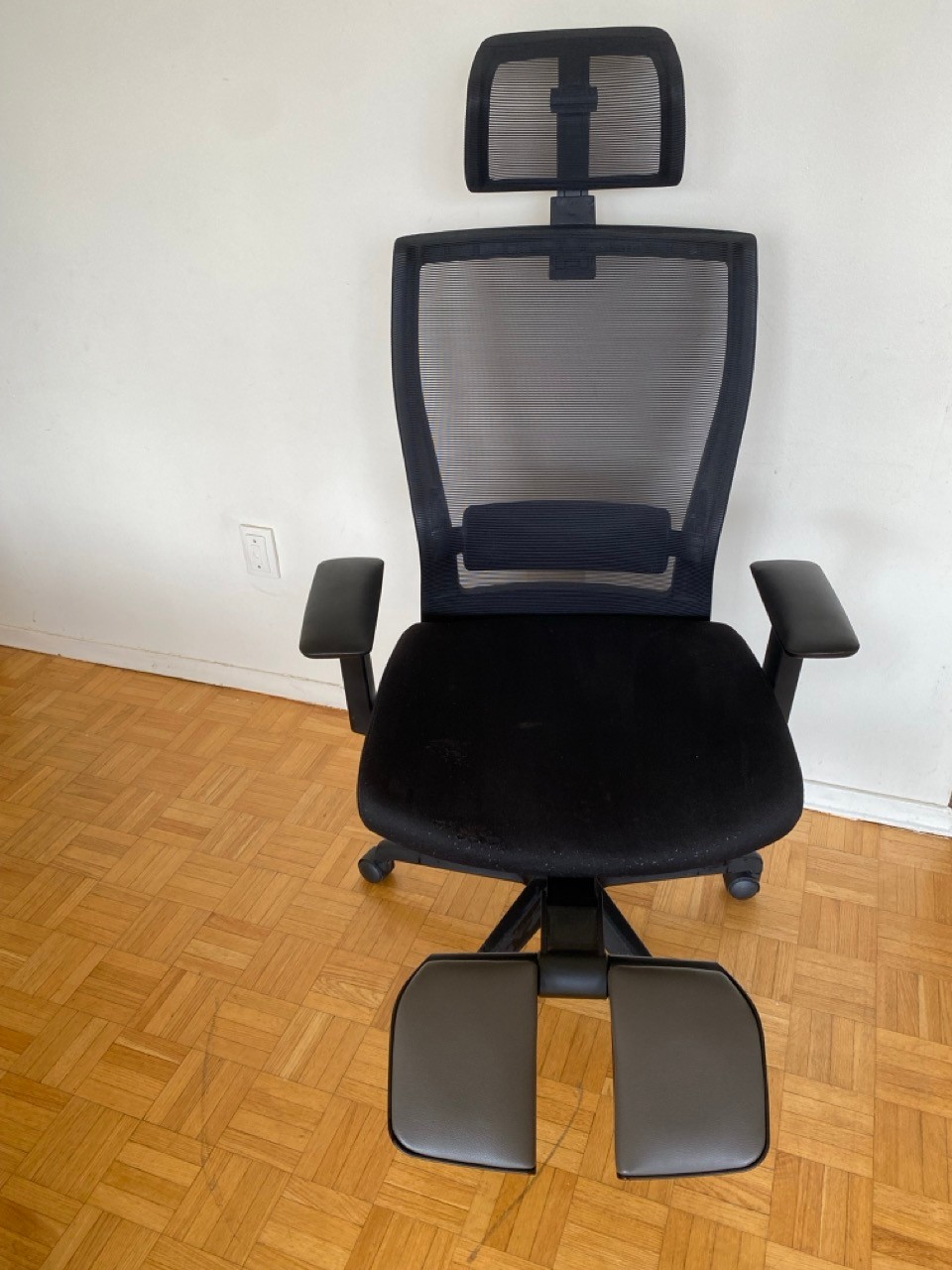 Autonomous Ergonomic Office Chair -Recline + Adjustable Headrest - photo 2