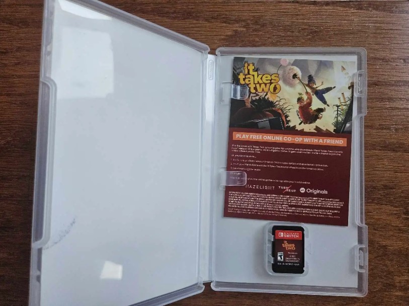 It Takes Two – Nintendo Switch – Excellent Condition - photo 2