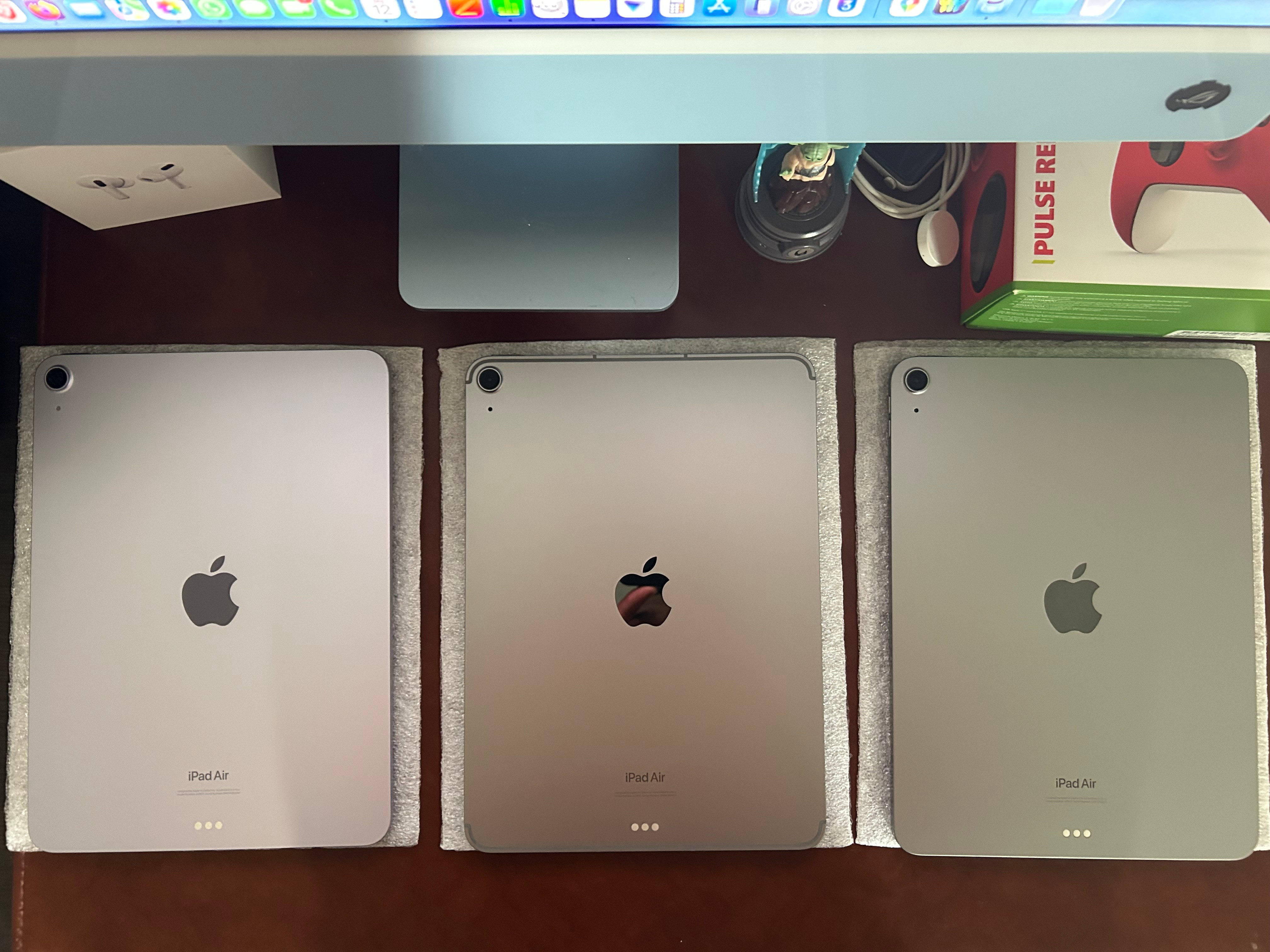 Apple iPad Air M2 (2024) 11" & 13" - (From $420)