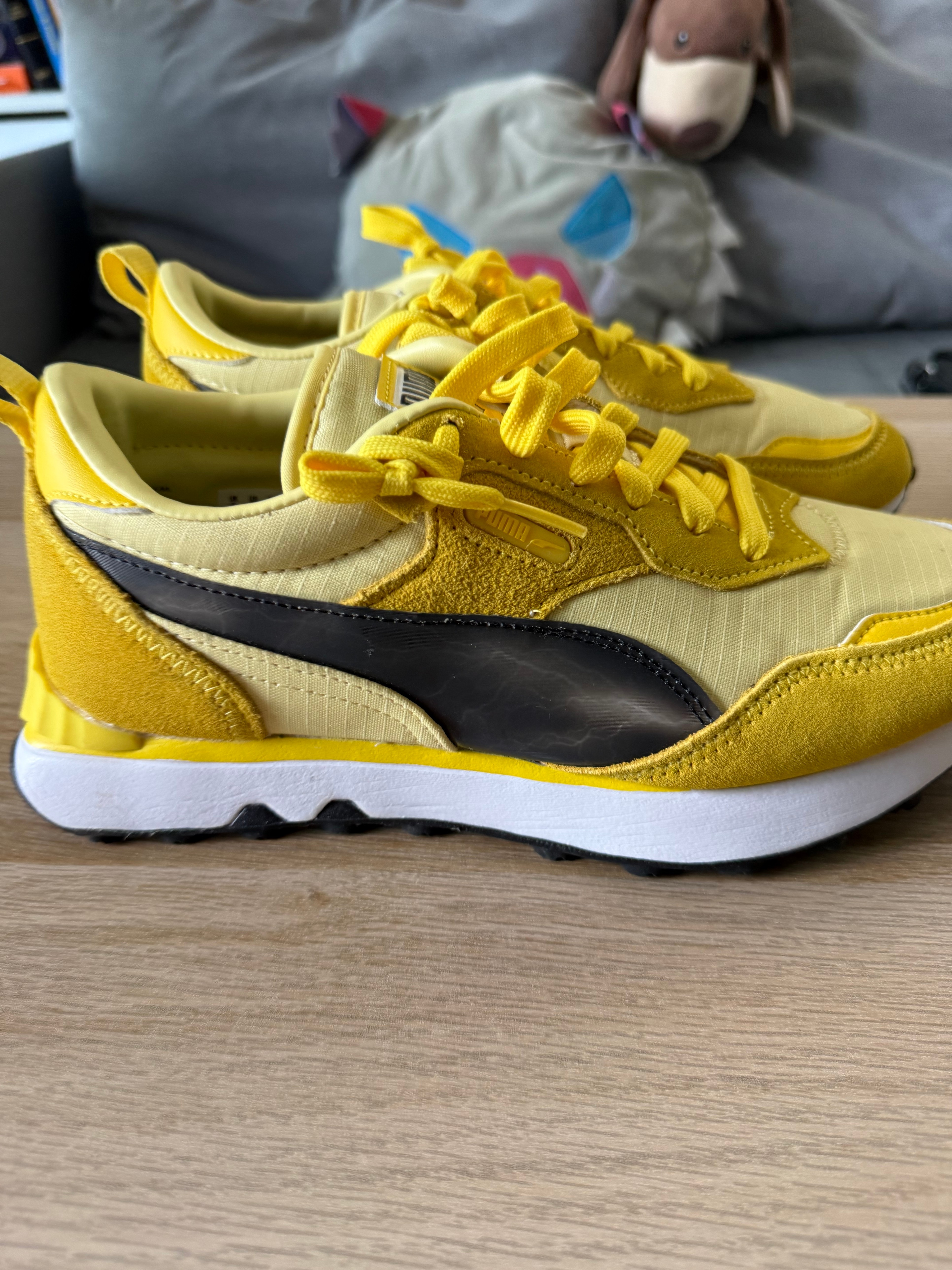PUMA x POKÉMON Rider FV Pikachu Sneakers - photo 5