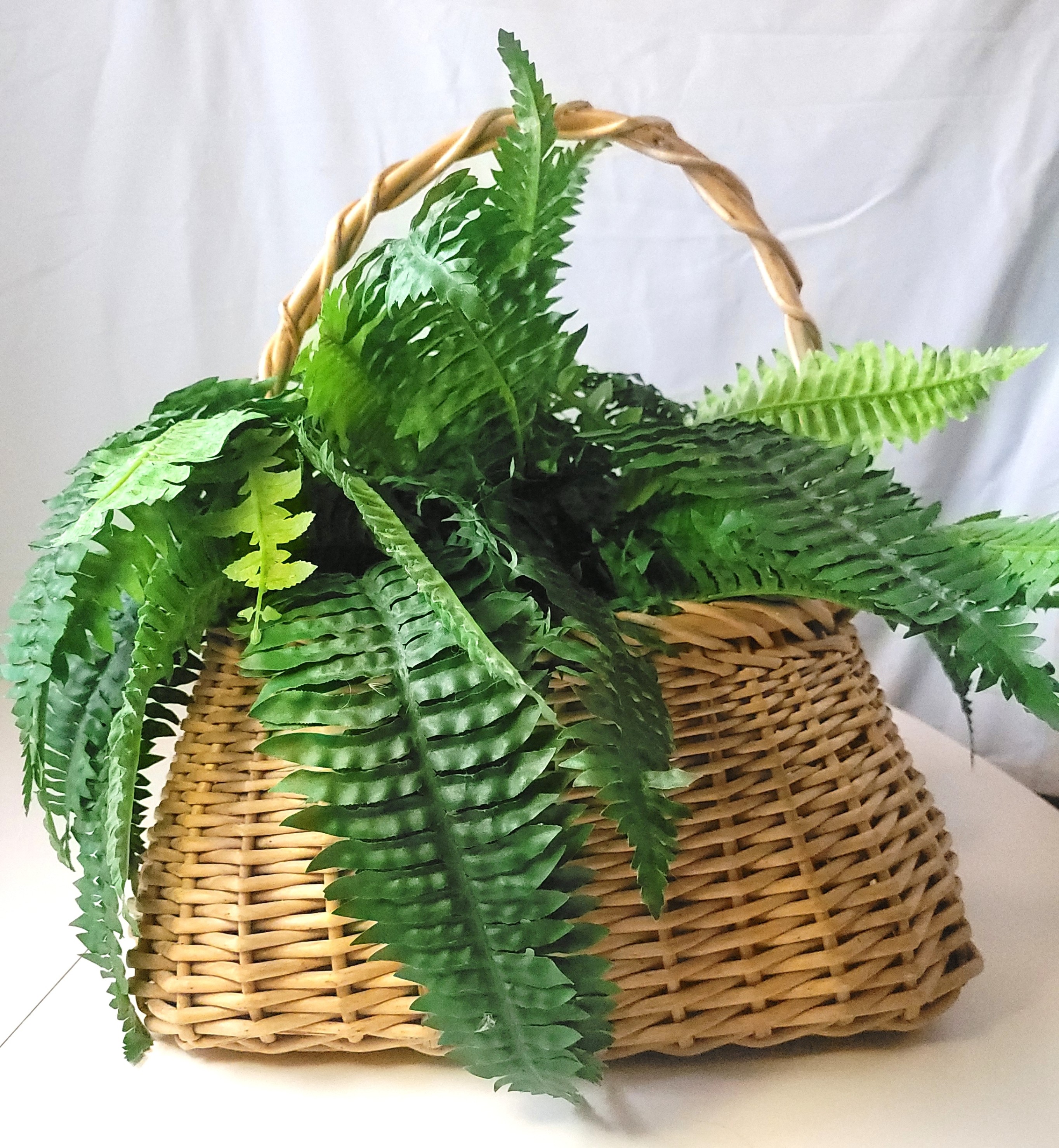 1980s Woven Wicker Basket with Faux Fern Plant Bentwood Handle - photo 2