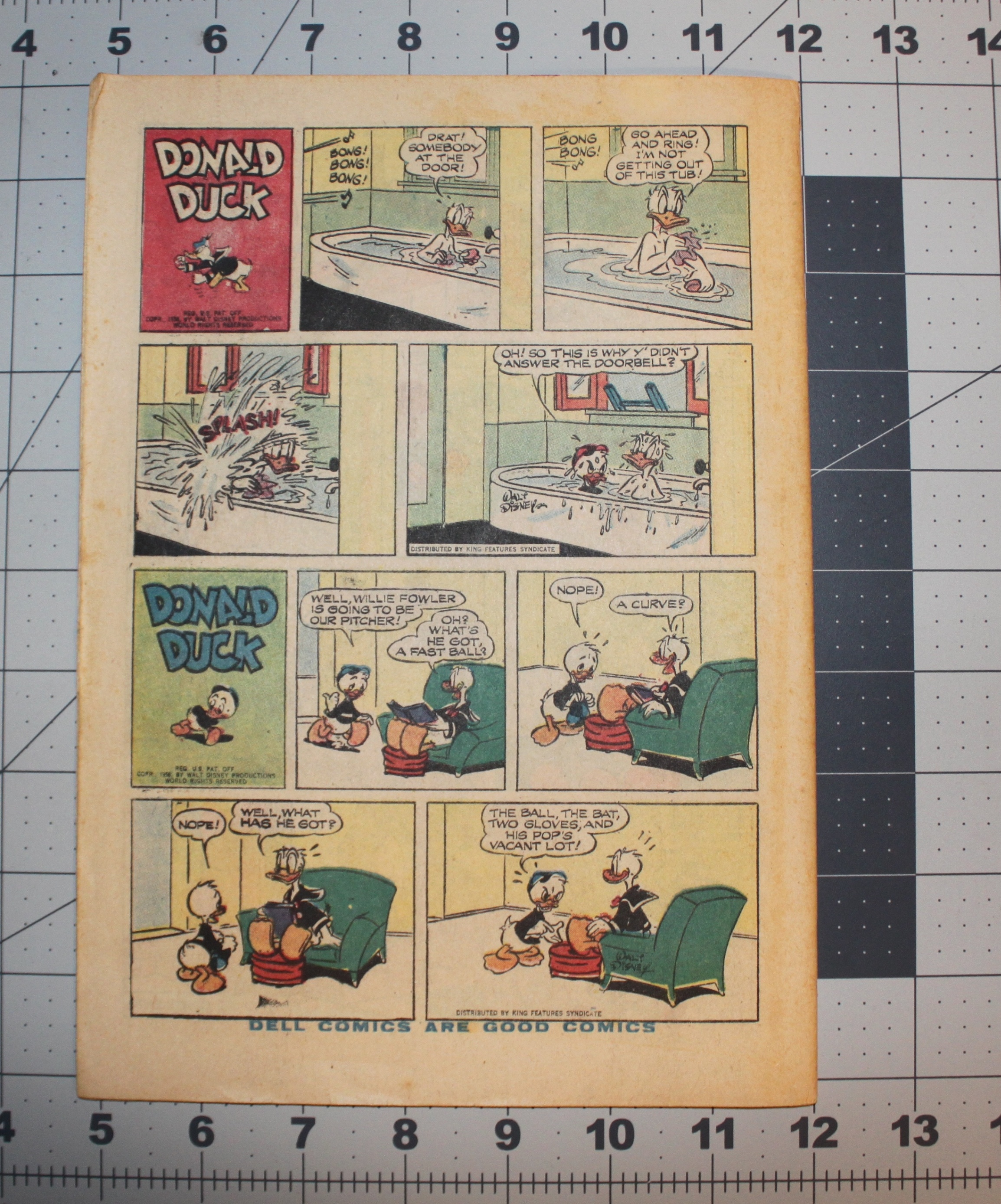 Walt Disney’s Comics and Stories #240 Sept 1960 Silver Age Comic - photo 4
