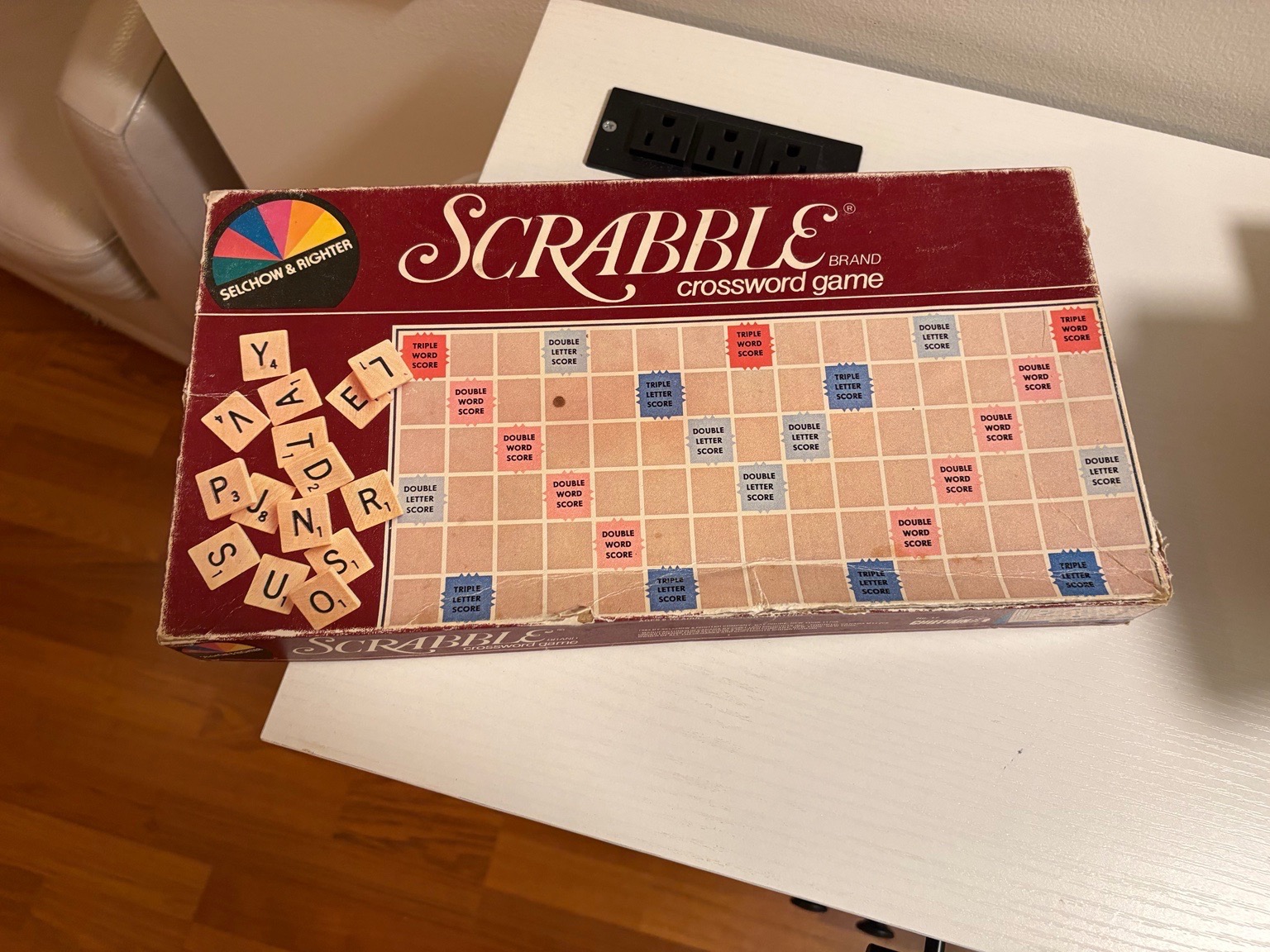 Vintage Selchow & Righter Scrabble Crossword Game - photo 3