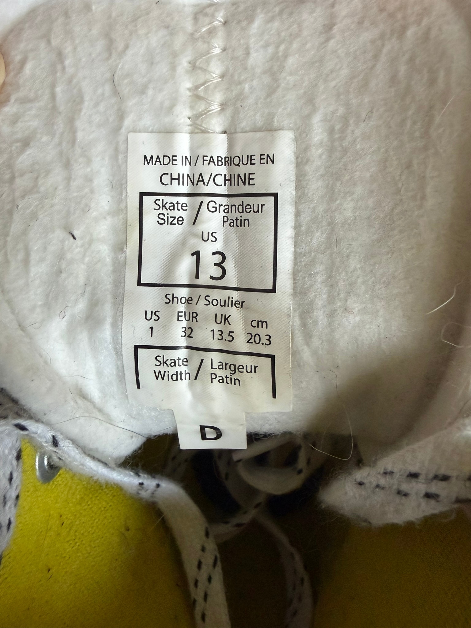 🏒 CCM SUPER TACKS 9350 YOUTH HOCKEY SKATES — $25 🏒 - photo 4