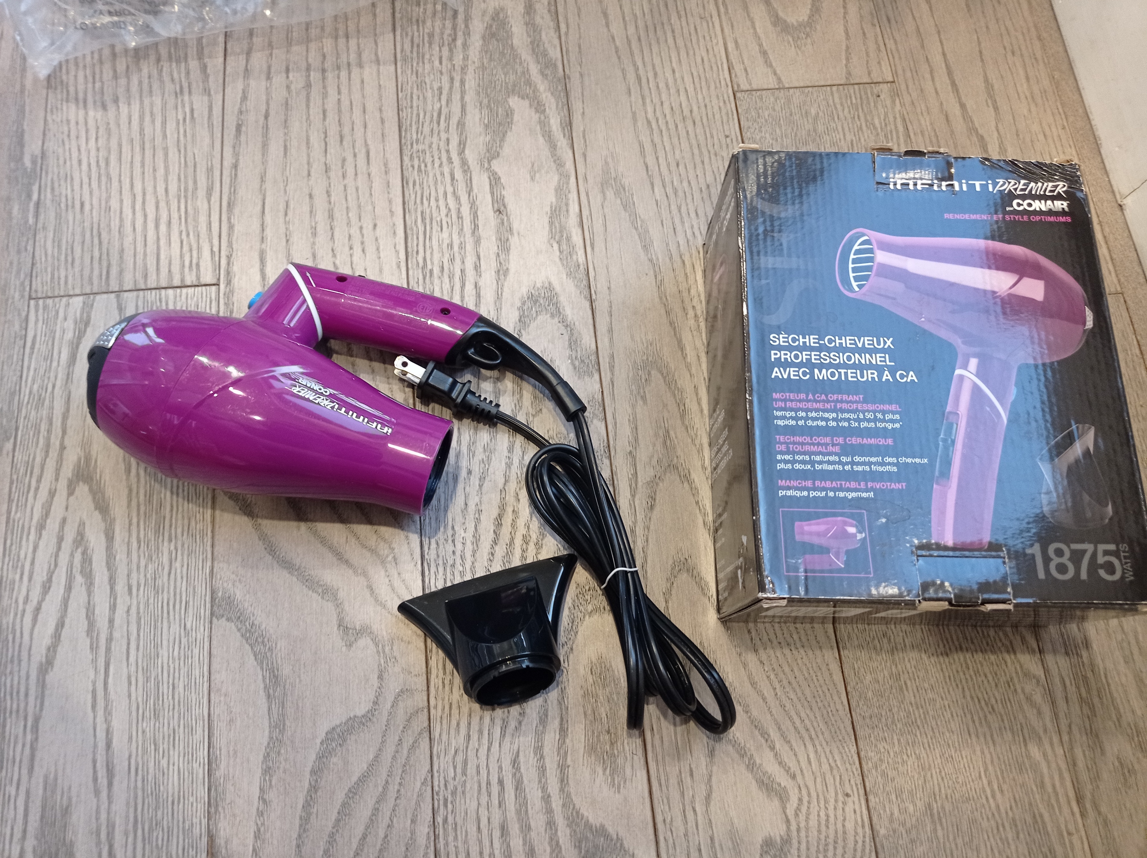 BRAND NEW Infiniti Premier Conair 1875W Salon Hair Dryer - photo 2