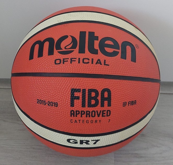 Molten GR7 Basketball (Size 7) - FIBA Approved (New)