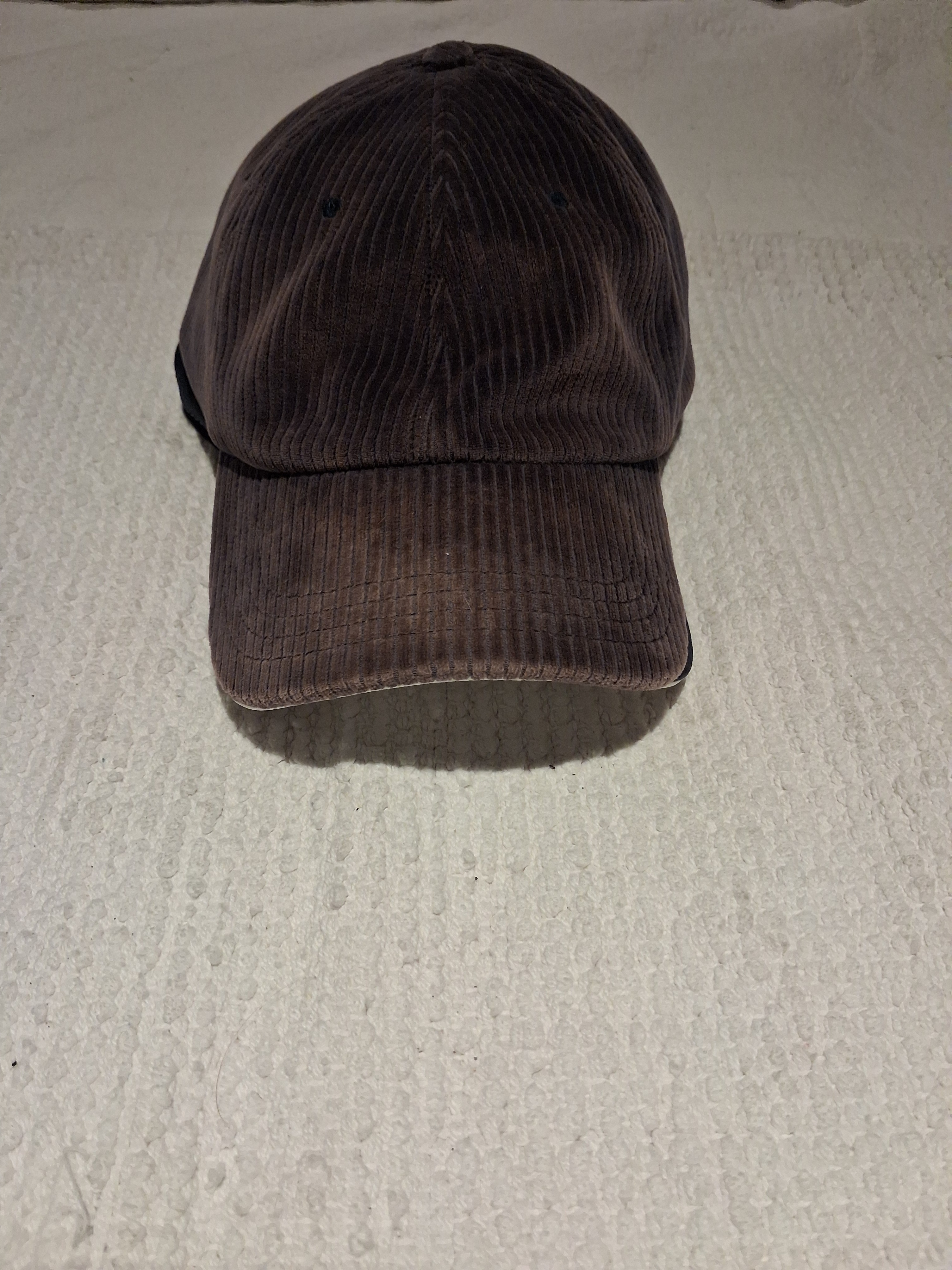 3 Baseball Caps [Leafs/Lululemon/Puma] - photo 4