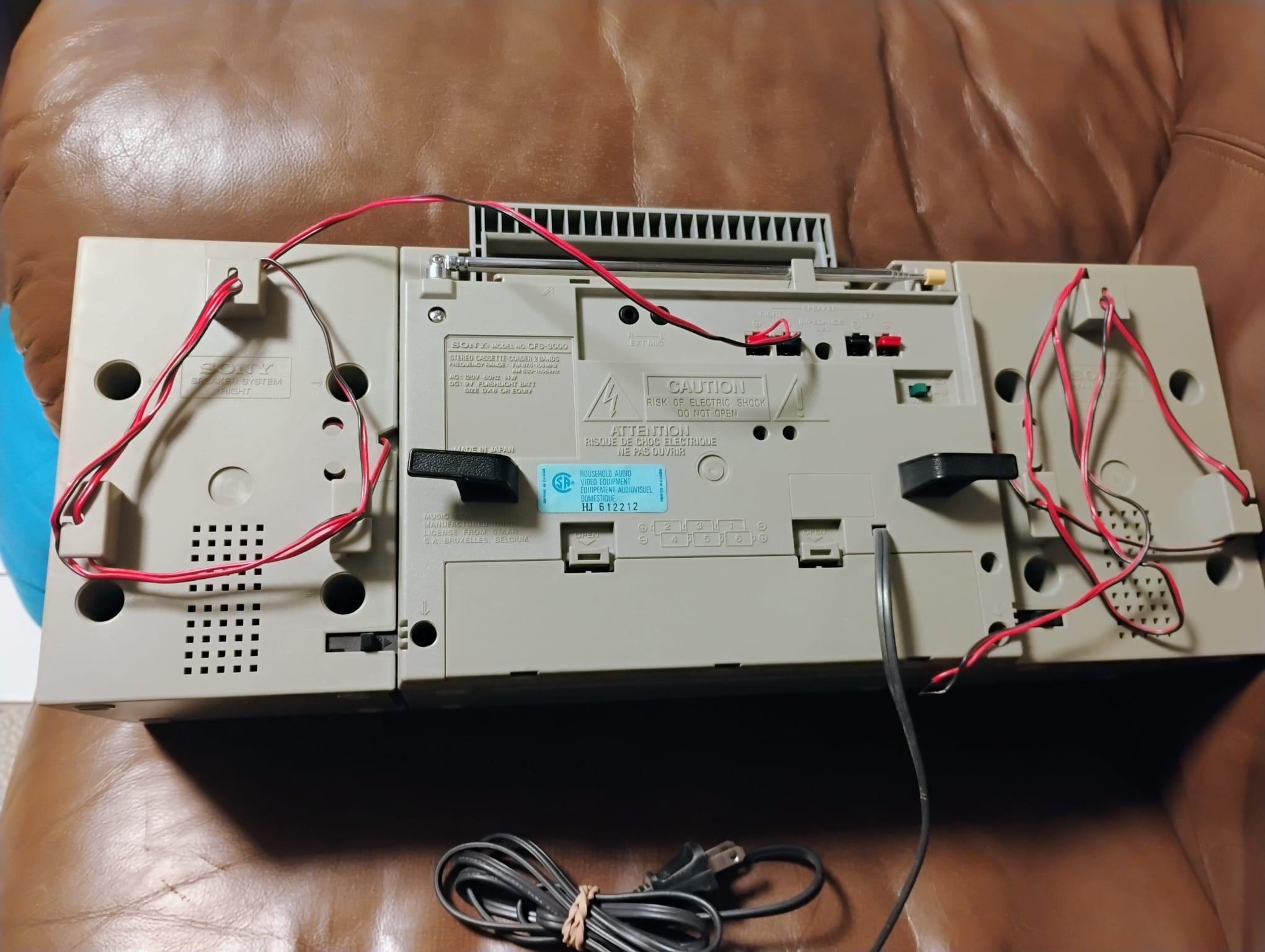 Vintage SONY Boombox AM/FM Stereo Cassette-Corder CFS-3000 - photo 4