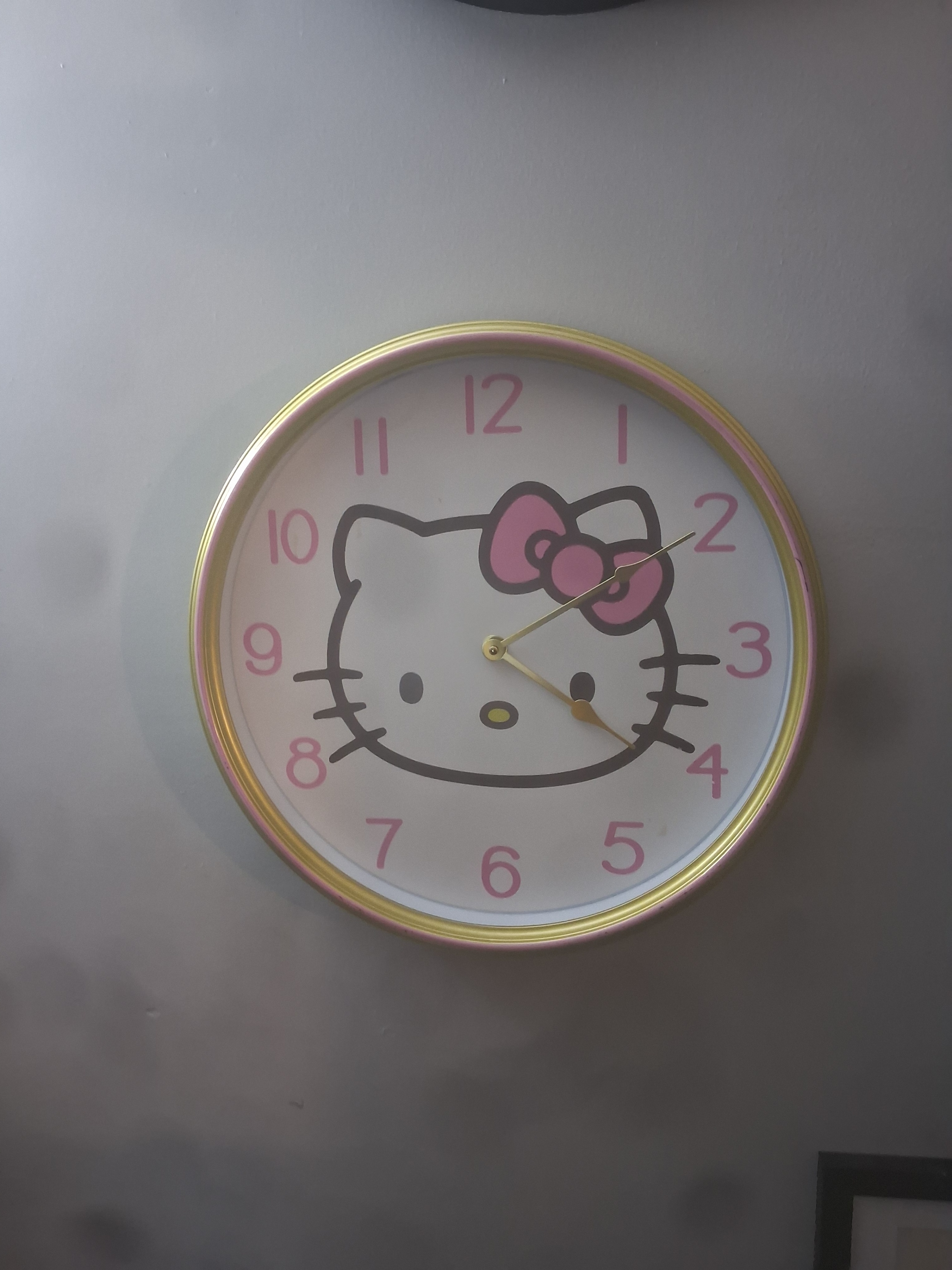 Hello Kitty Wall Clock
