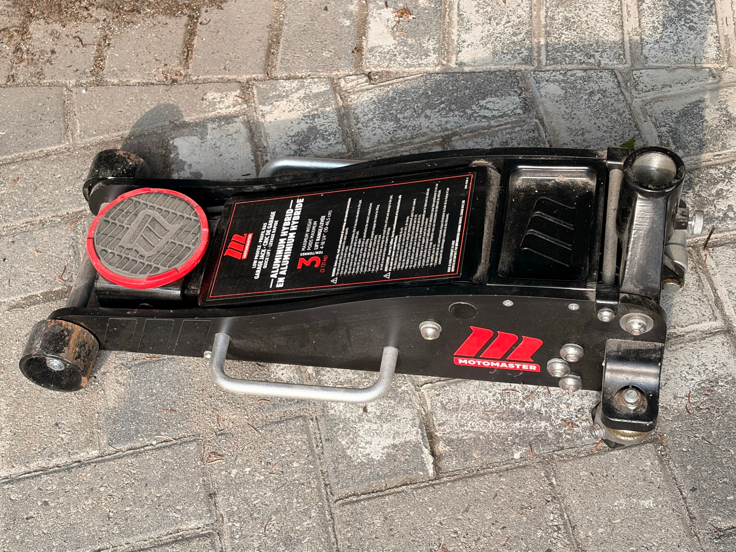 MotoMaster Aluminum Hybrid 3 Ton Low Profile Floor Jack - photo 3