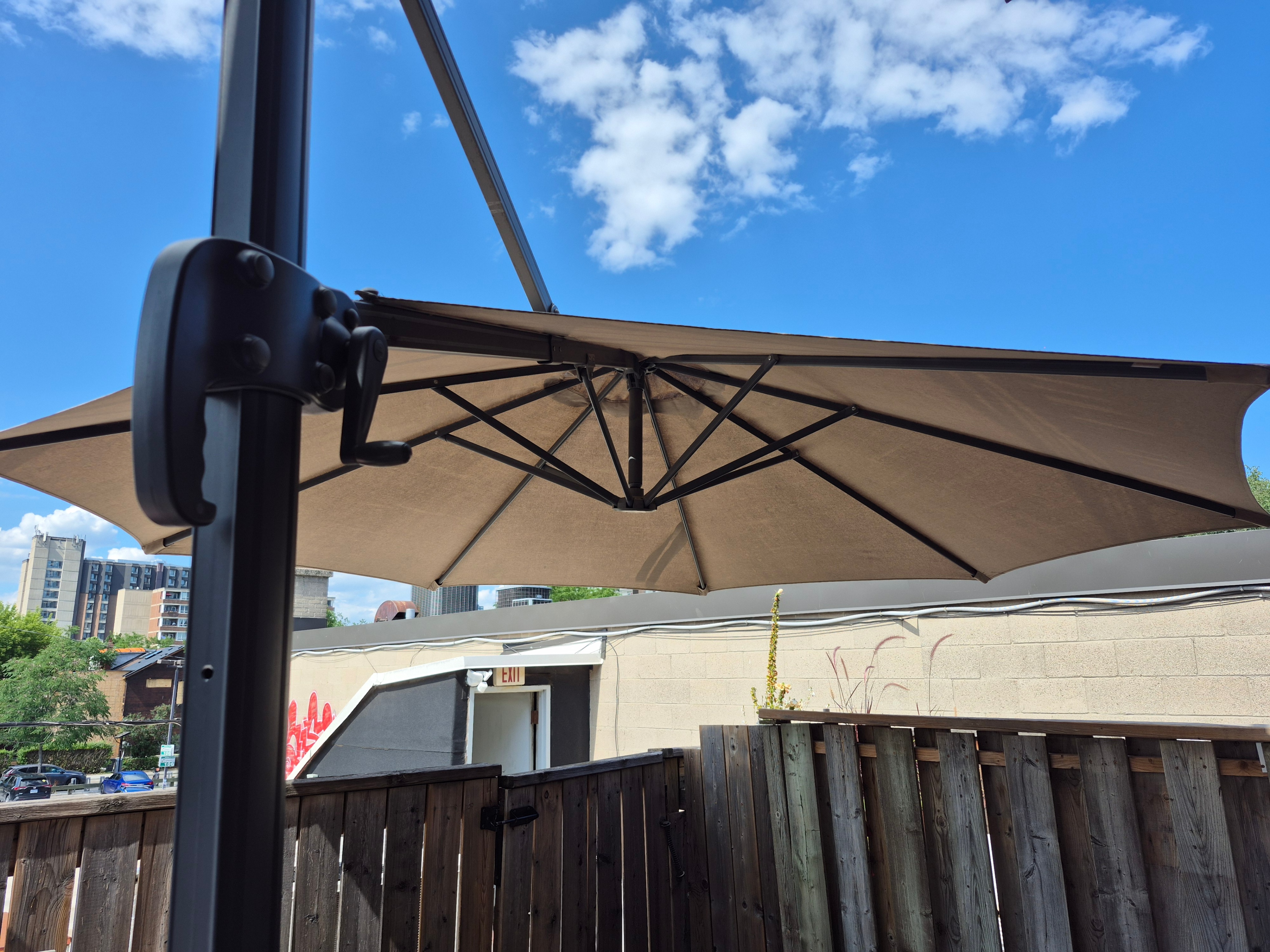Patio Round 10ft 360-Degree Rotation Cantilever Umbrella - photo 2