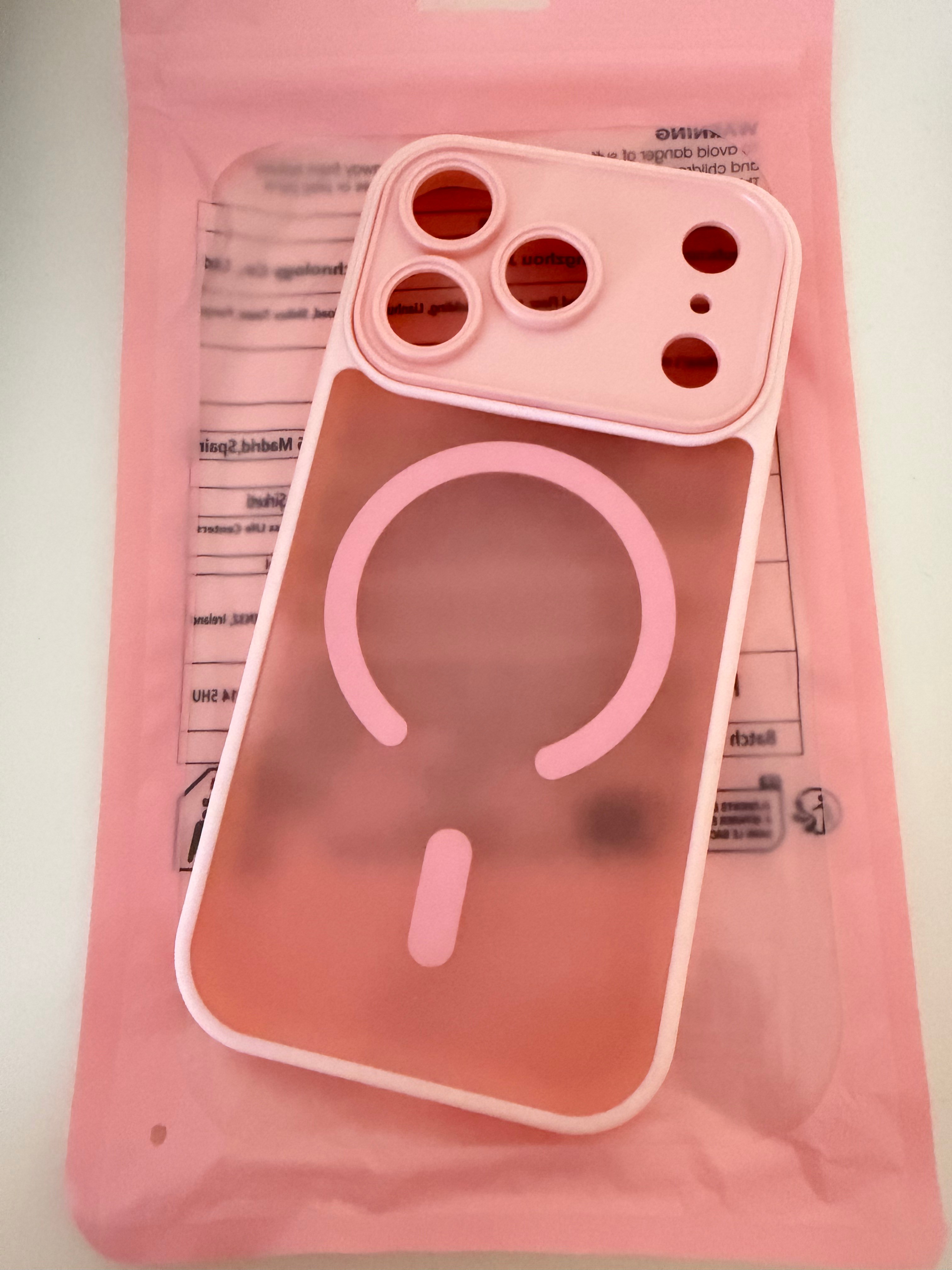 iPhone 17 Pro Pink MagSafe Phone Case - photo 4