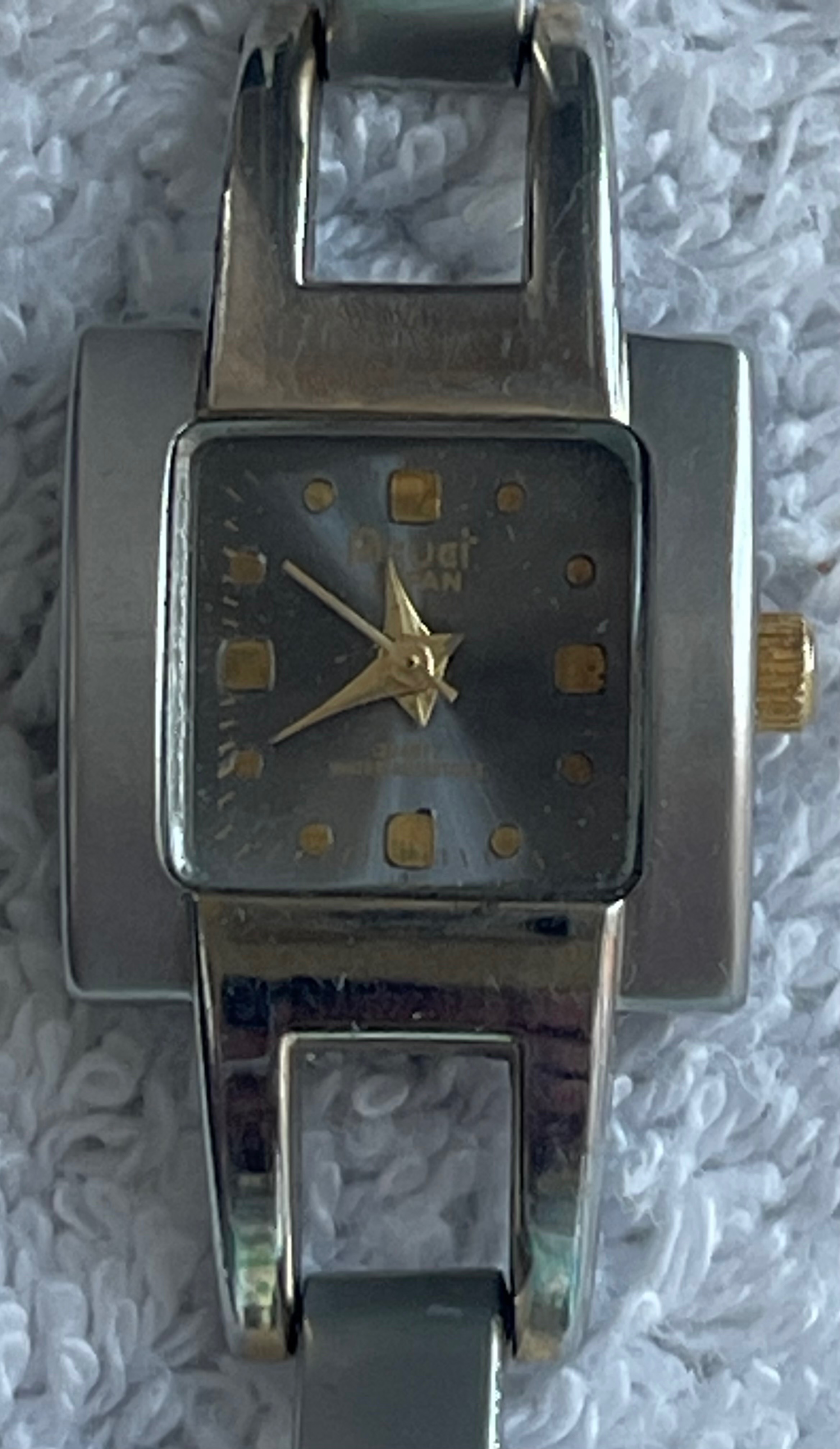 Vintage Acugi Japan Square Link Watch (Needs Battery) - photo 2