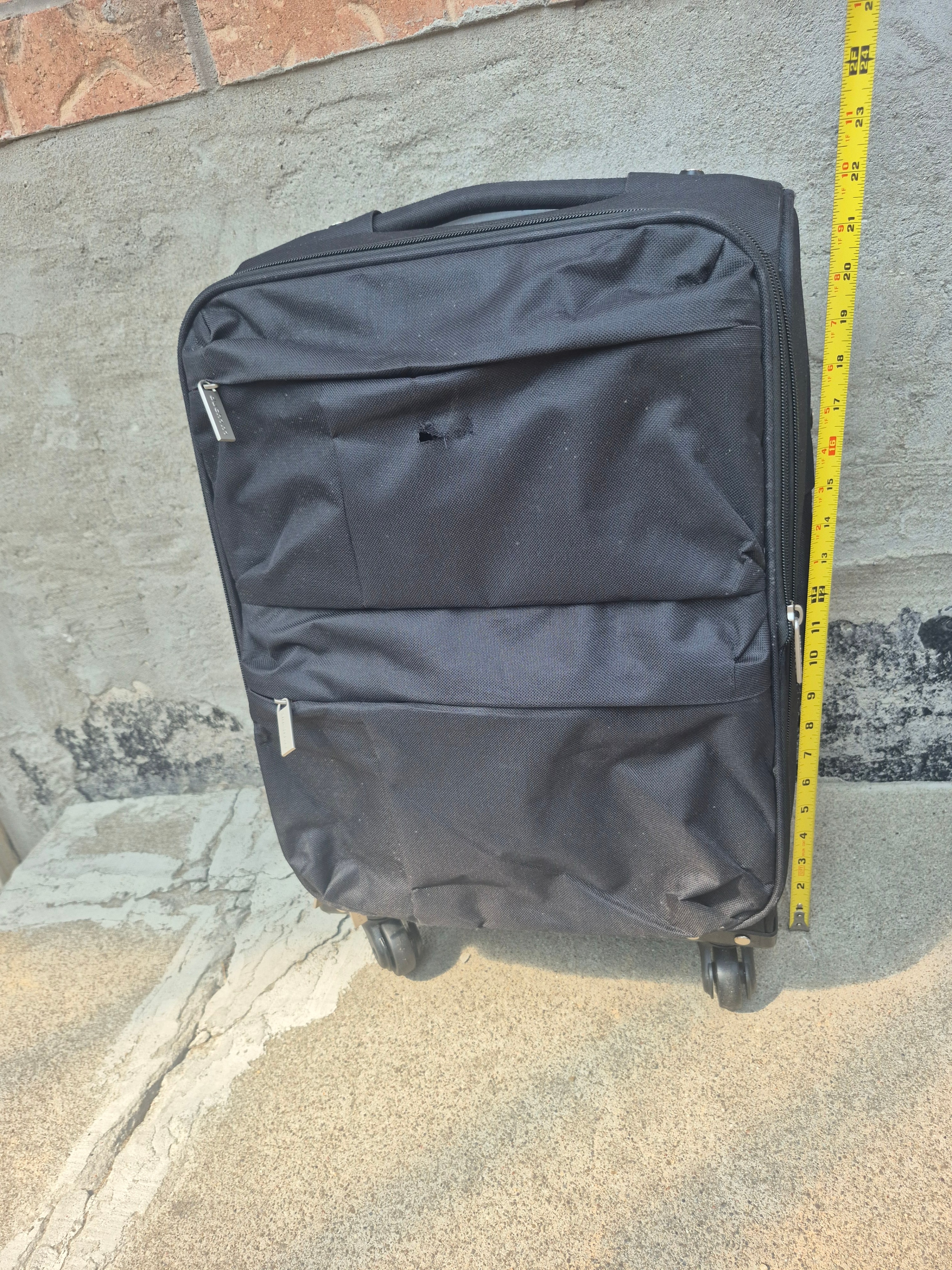 22” Rolling Suitcase / Carry-On Travel Luggage – Black