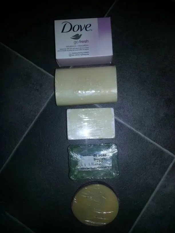 BNIB International Soaps! Brand New From Brazil, New Zealand,...