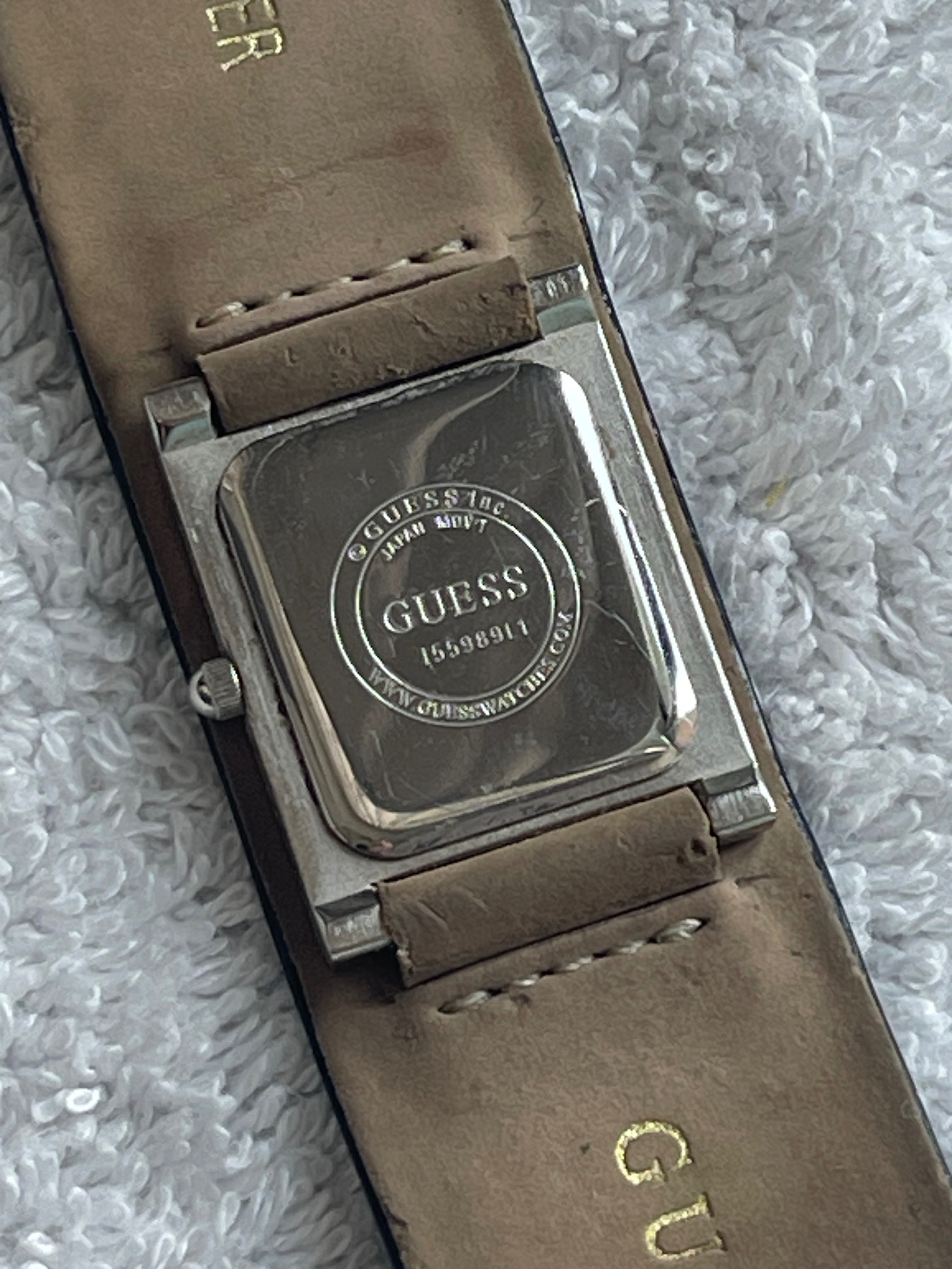 Vintage Guess Black Patent Leather Cuff Watch (Needs Battery) - photo 5