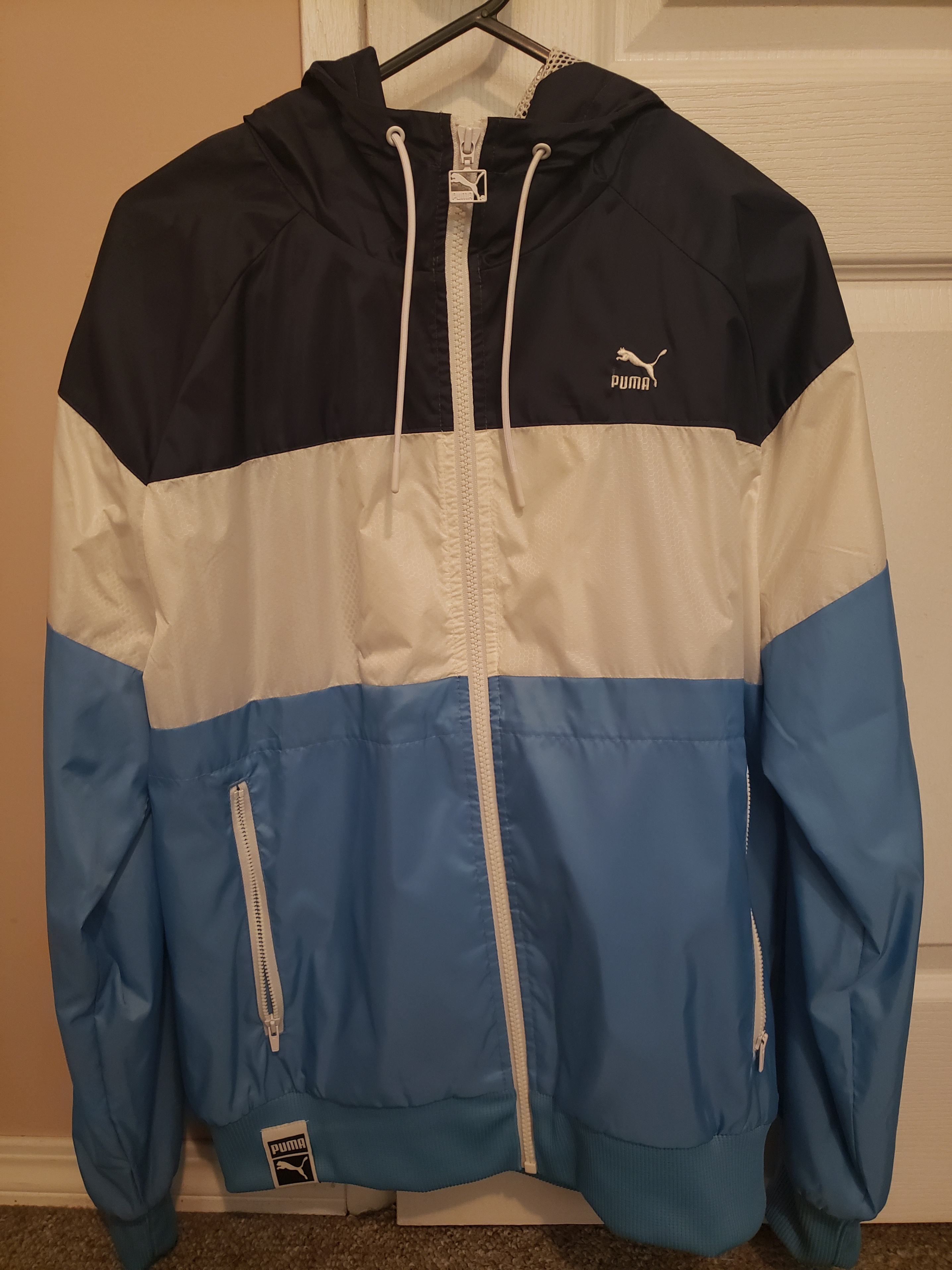 Puma Vintage Style Windbreaker Size Small. New old stock.