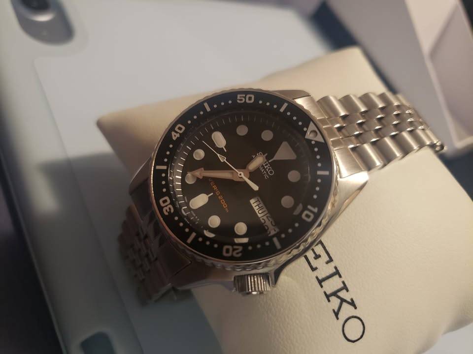 Seiko SKX013, SKX013K2 Divers Watch, Automatic, SKX. Like New. - photo 2
