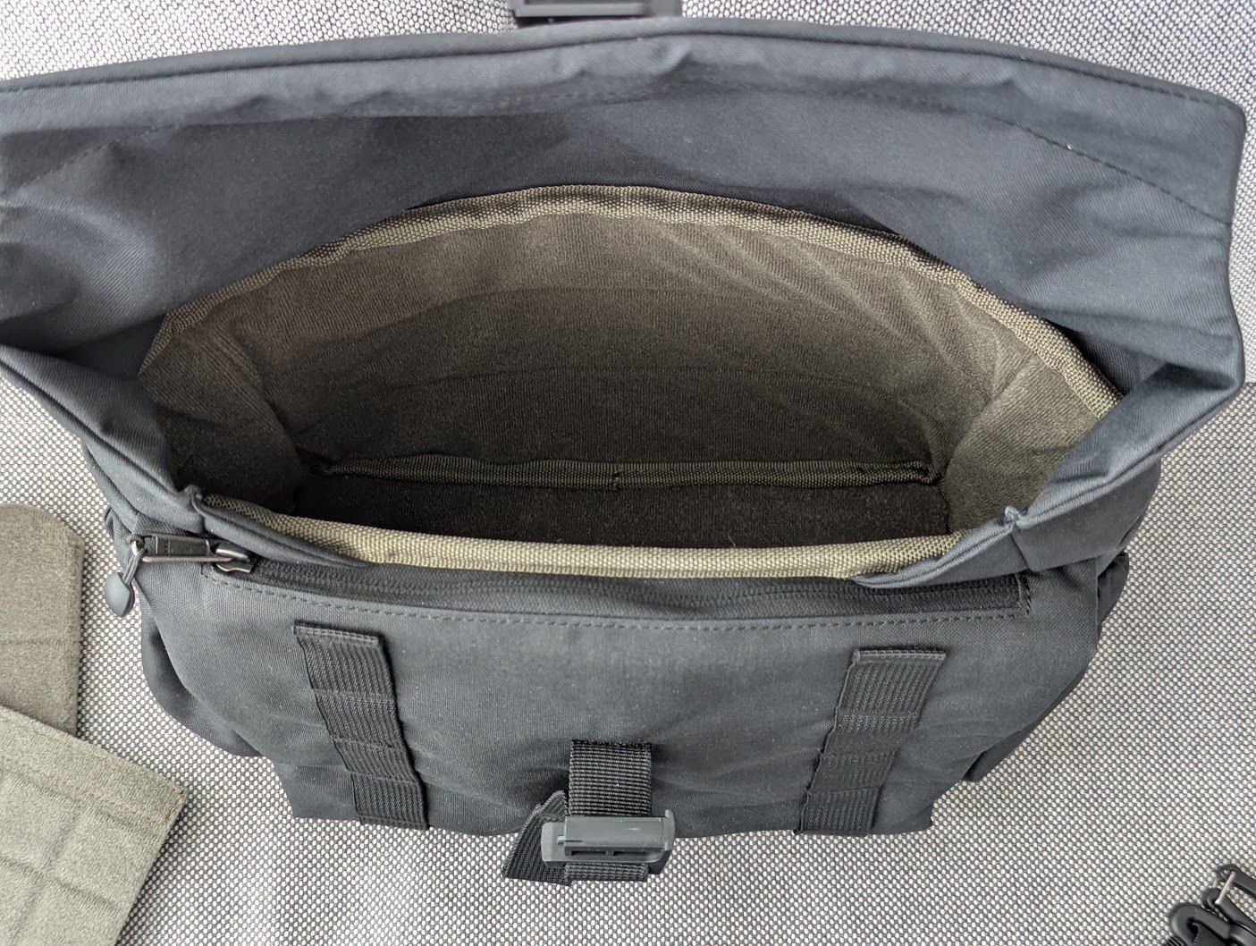 WotanCraft PILOT 7L Camera Bag - photo 4
