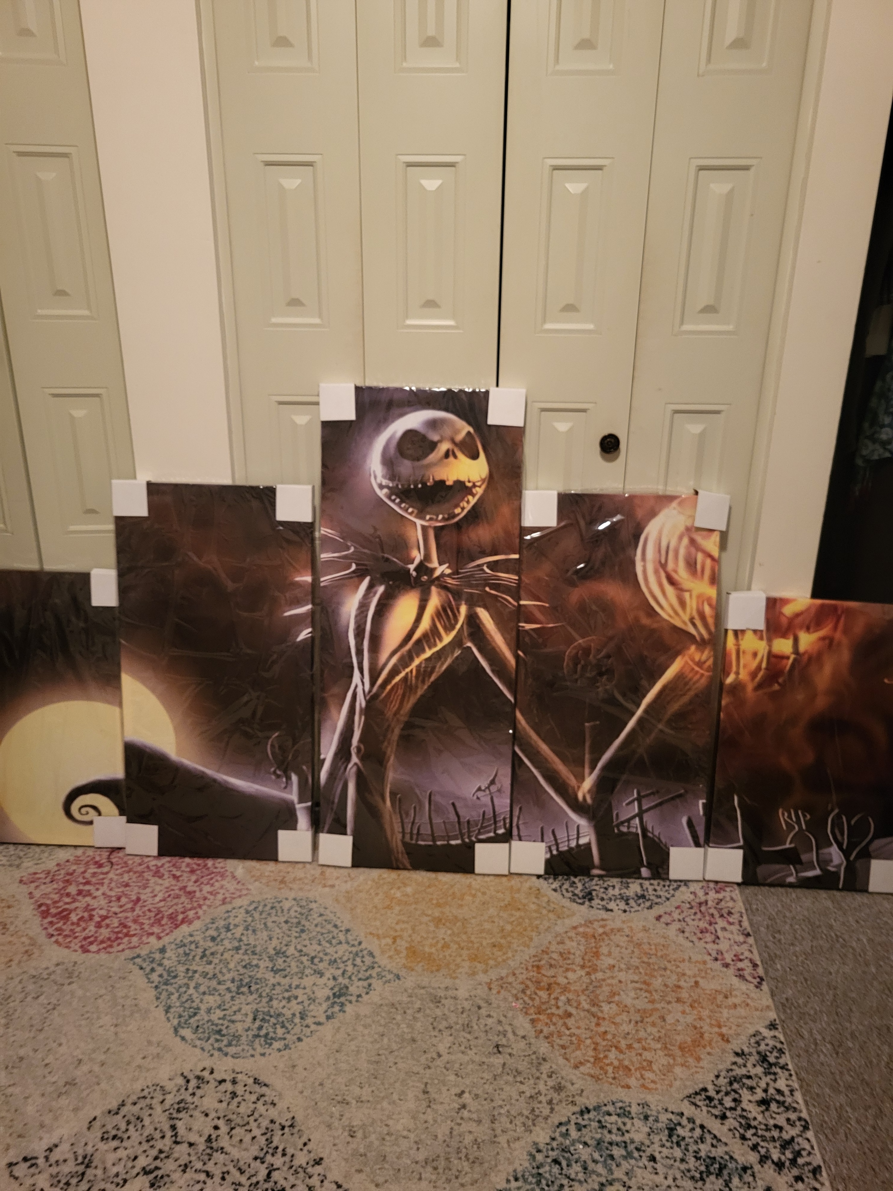 THE NIGHTMARE BEFORE CHRISTMAS – 5-PIECE FRAMED CANVAS WALL ART - photo 3
