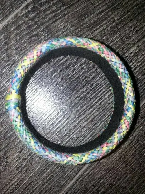 Unique Colourful String Bracelet - photo 2